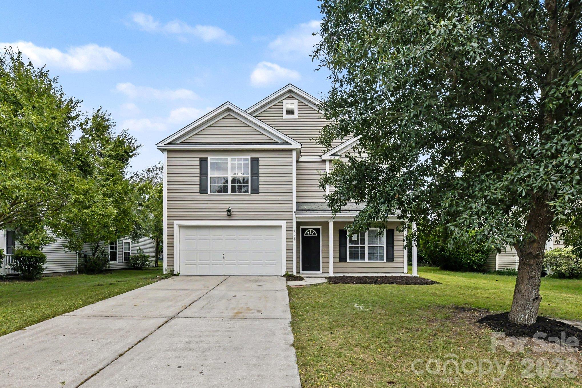 1005 Briar Rose Lane Property Photo 1