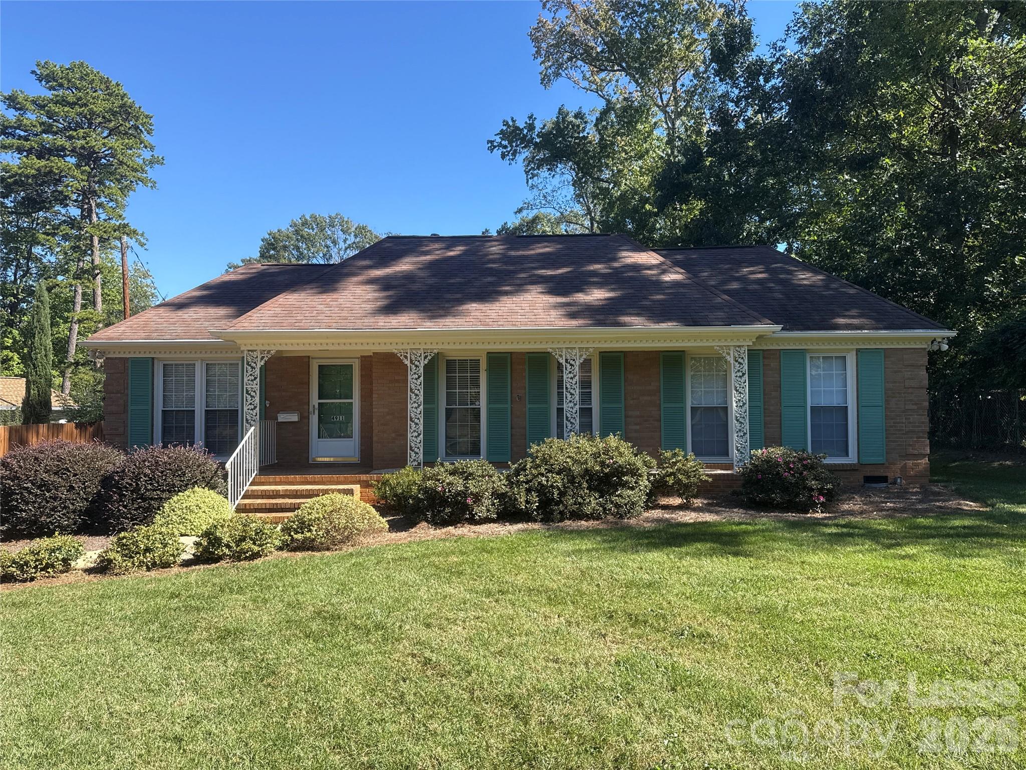 4911 Fairheath Road Property Photo 1