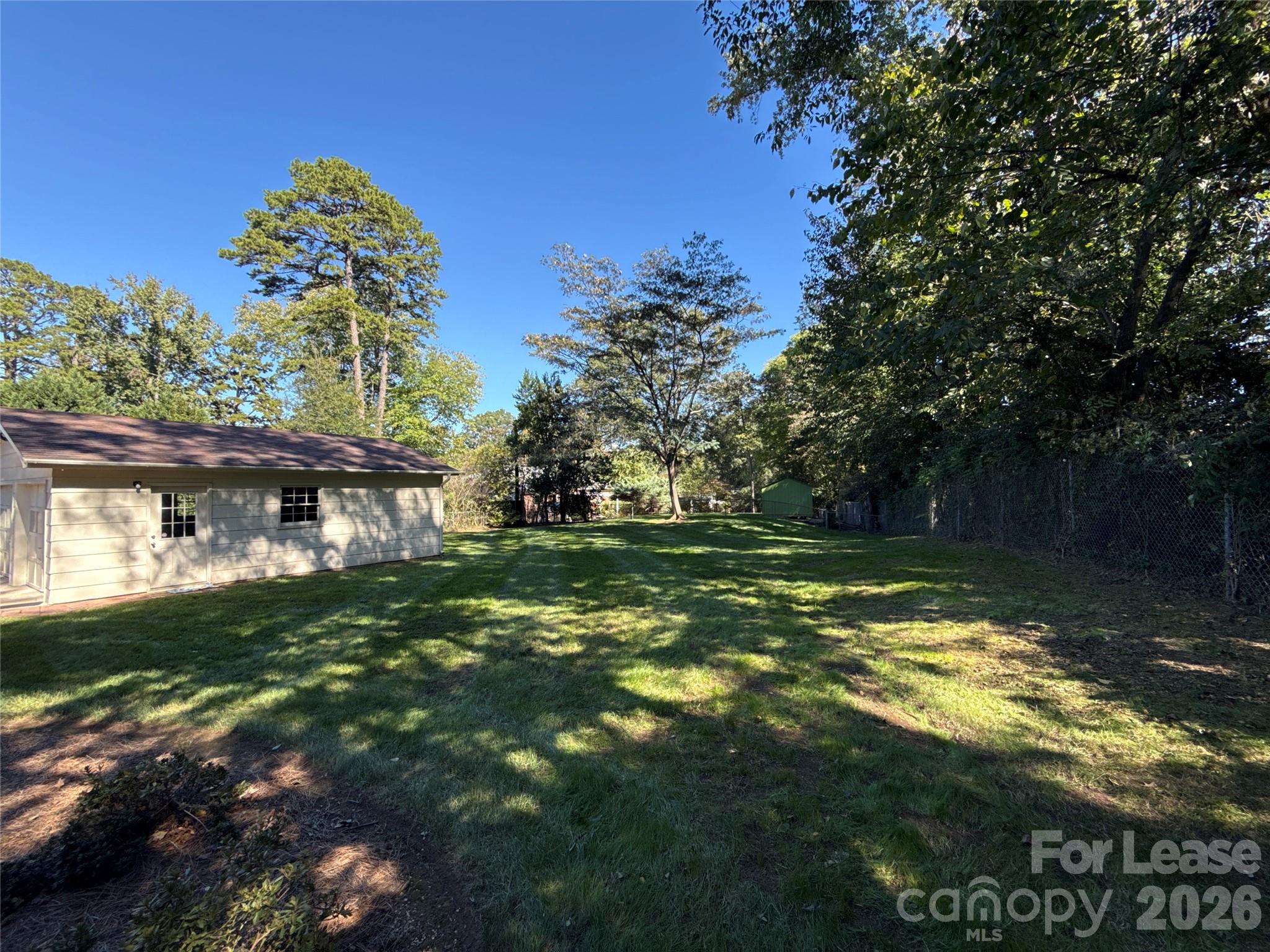 4911 Fairheath Road Property Photo 19
