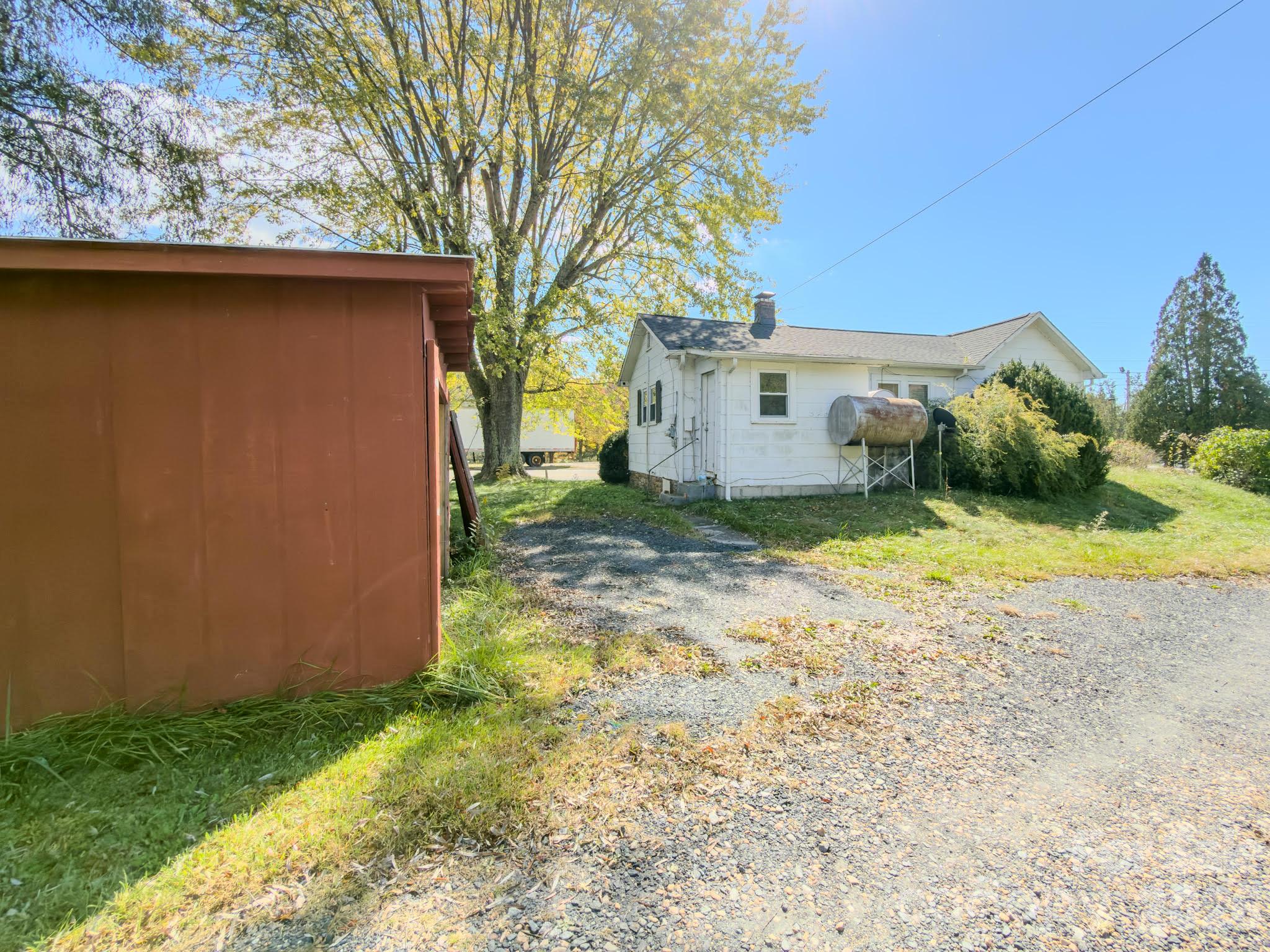 40 Duncan Lane Property Photo 3
