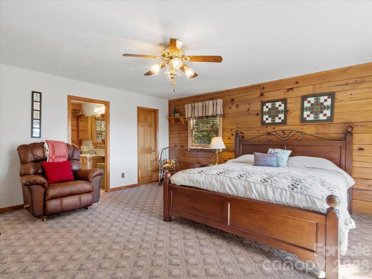 807 Pine Tree Road Property Photo 26