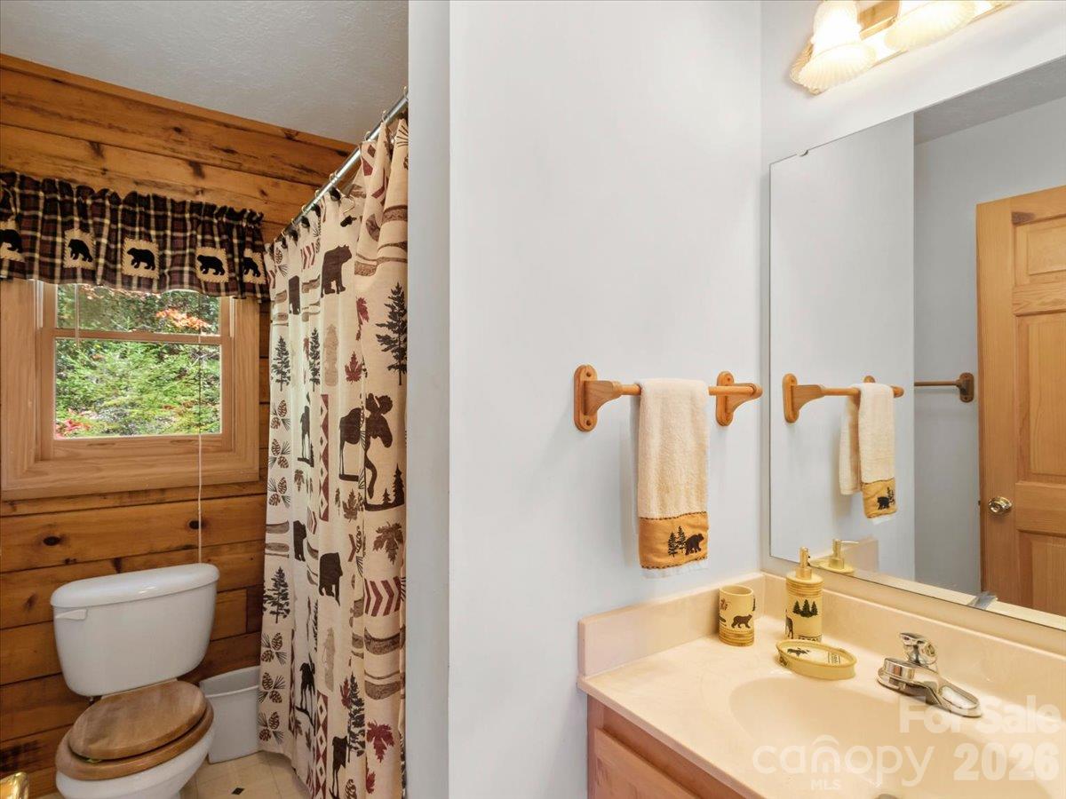 807 Pine Tree Road Property Photo 30