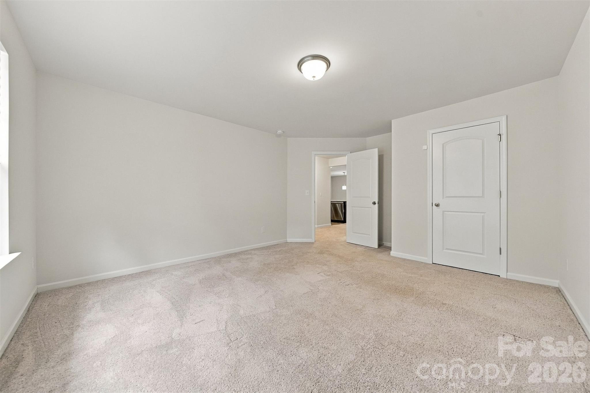 929 Grace Street Property Photo 10