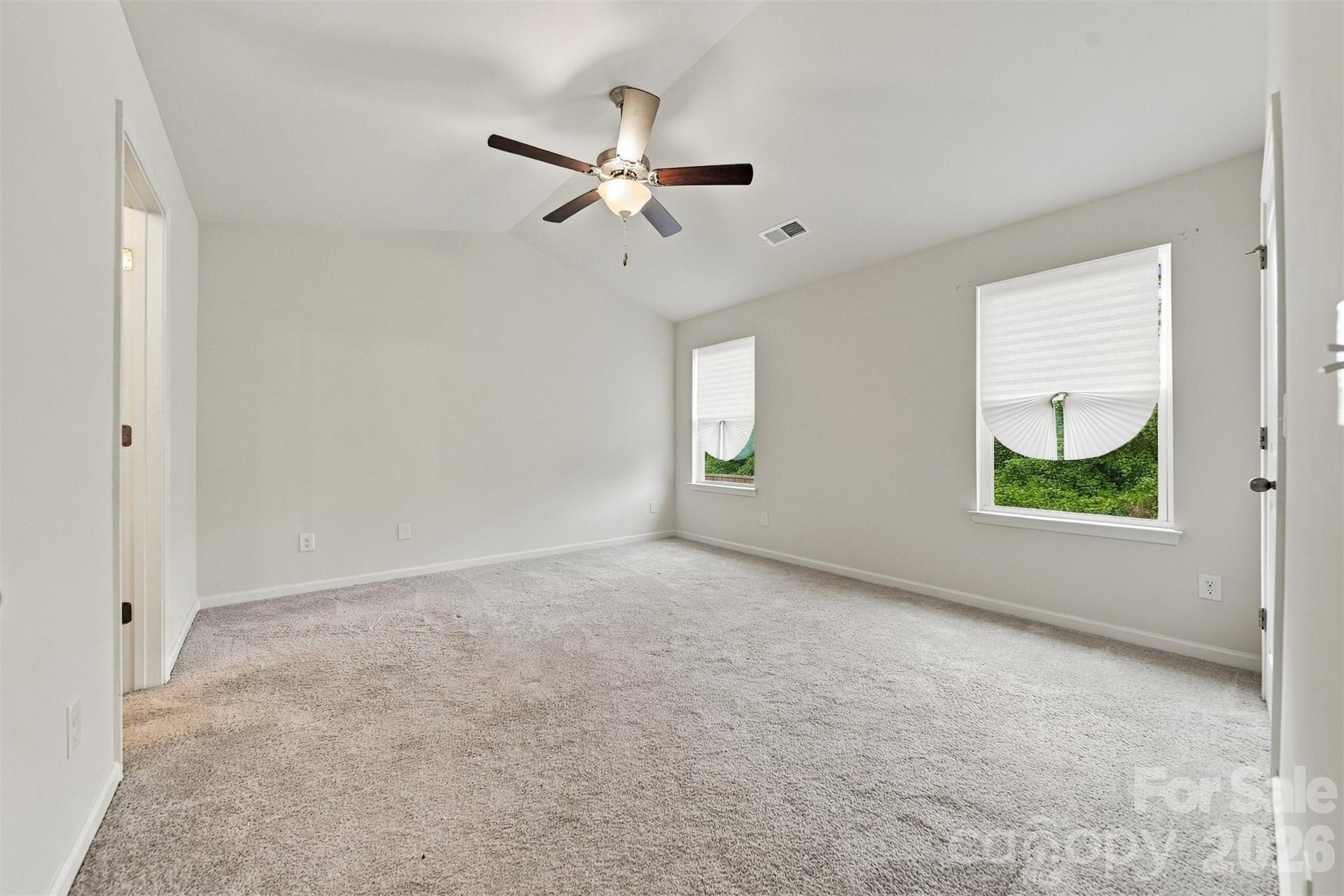 929 Grace Street Property Photo 15