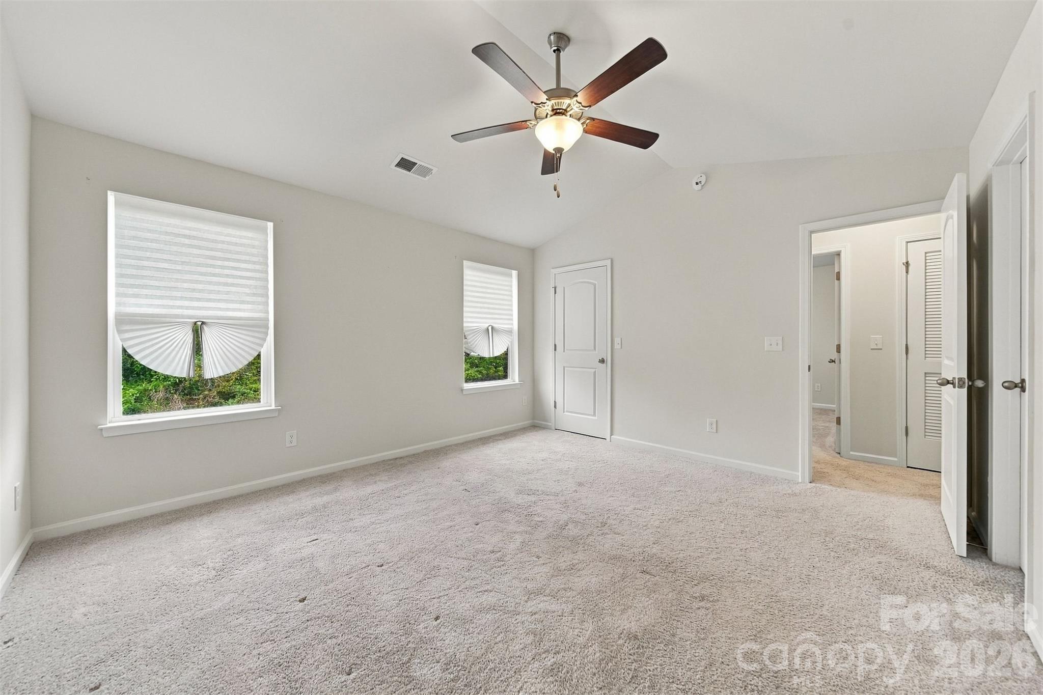 929 Grace Street Property Photo 16