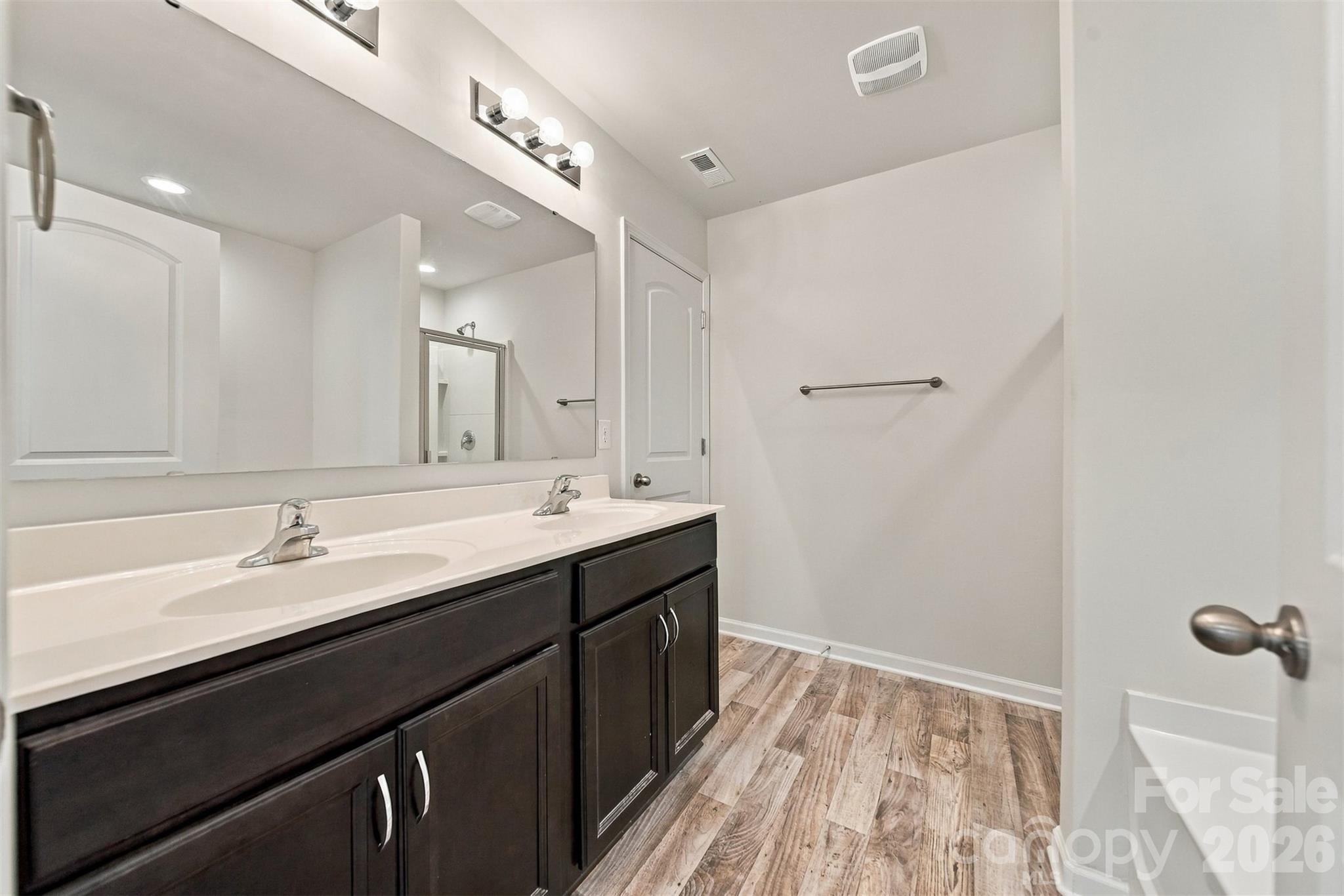 929 Grace Street Property Photo 18
