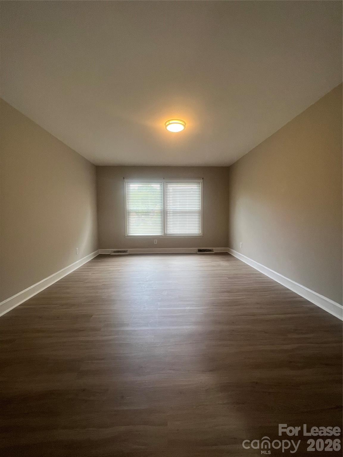 1715 Bondale Place Property Photo 8