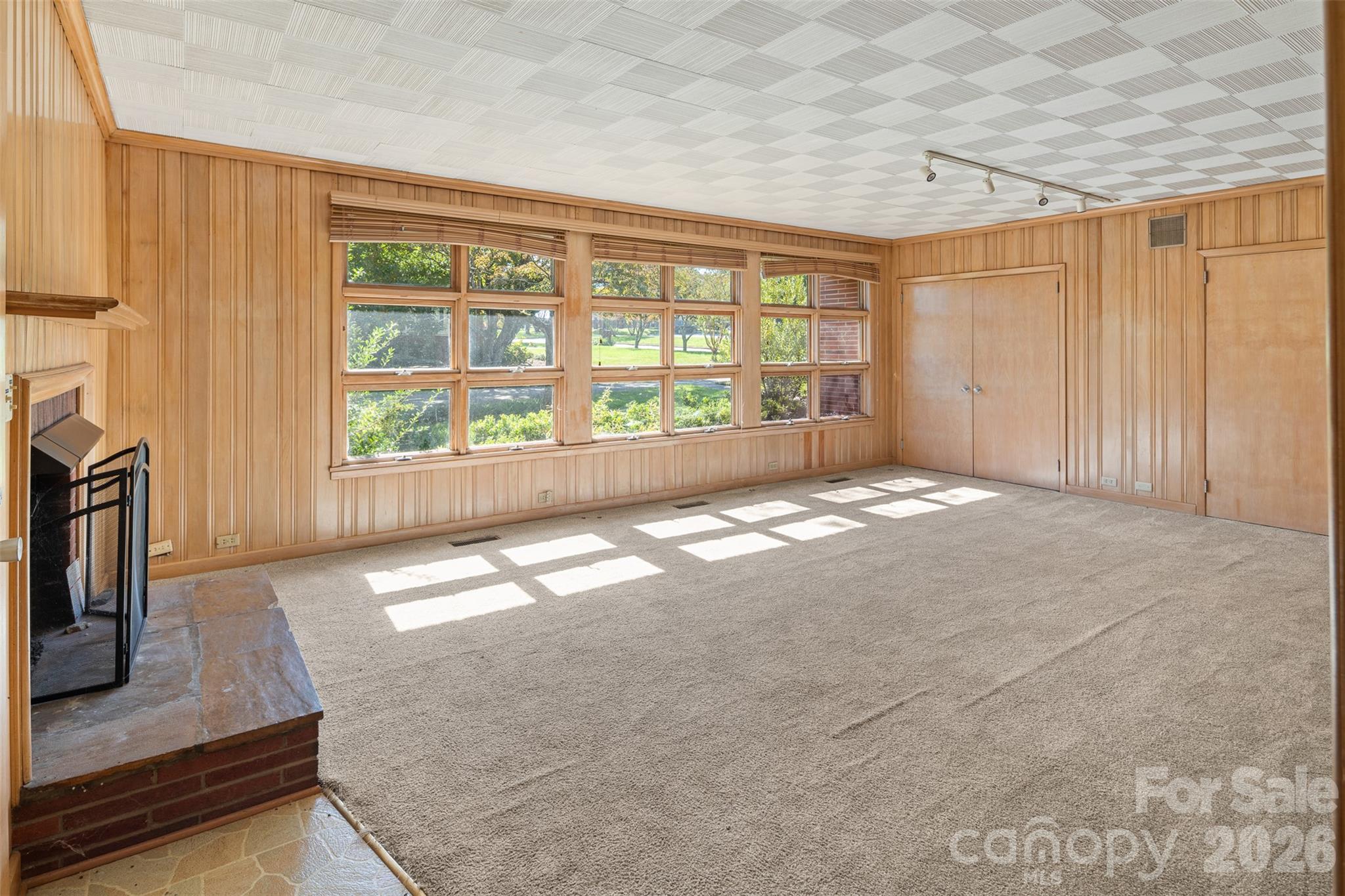 160 17th Avenue Property Photo 22