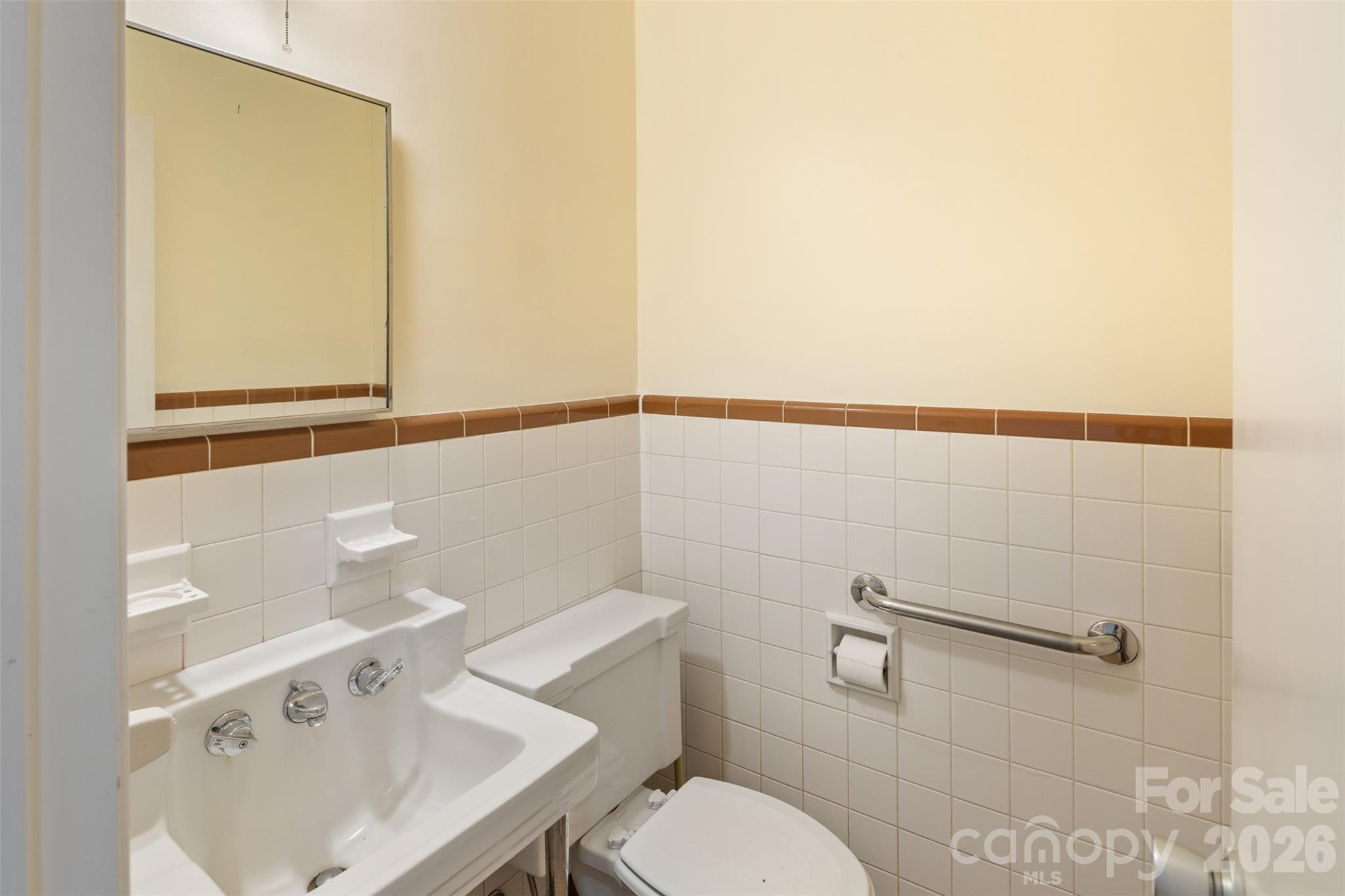 160 17th Avenue Property Photo 23