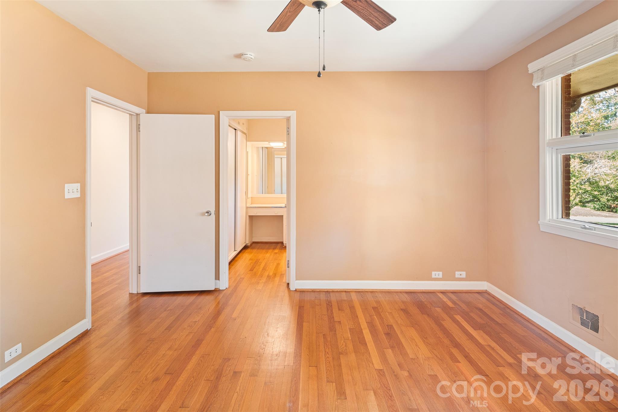160 17th Avenue Property Photo 28