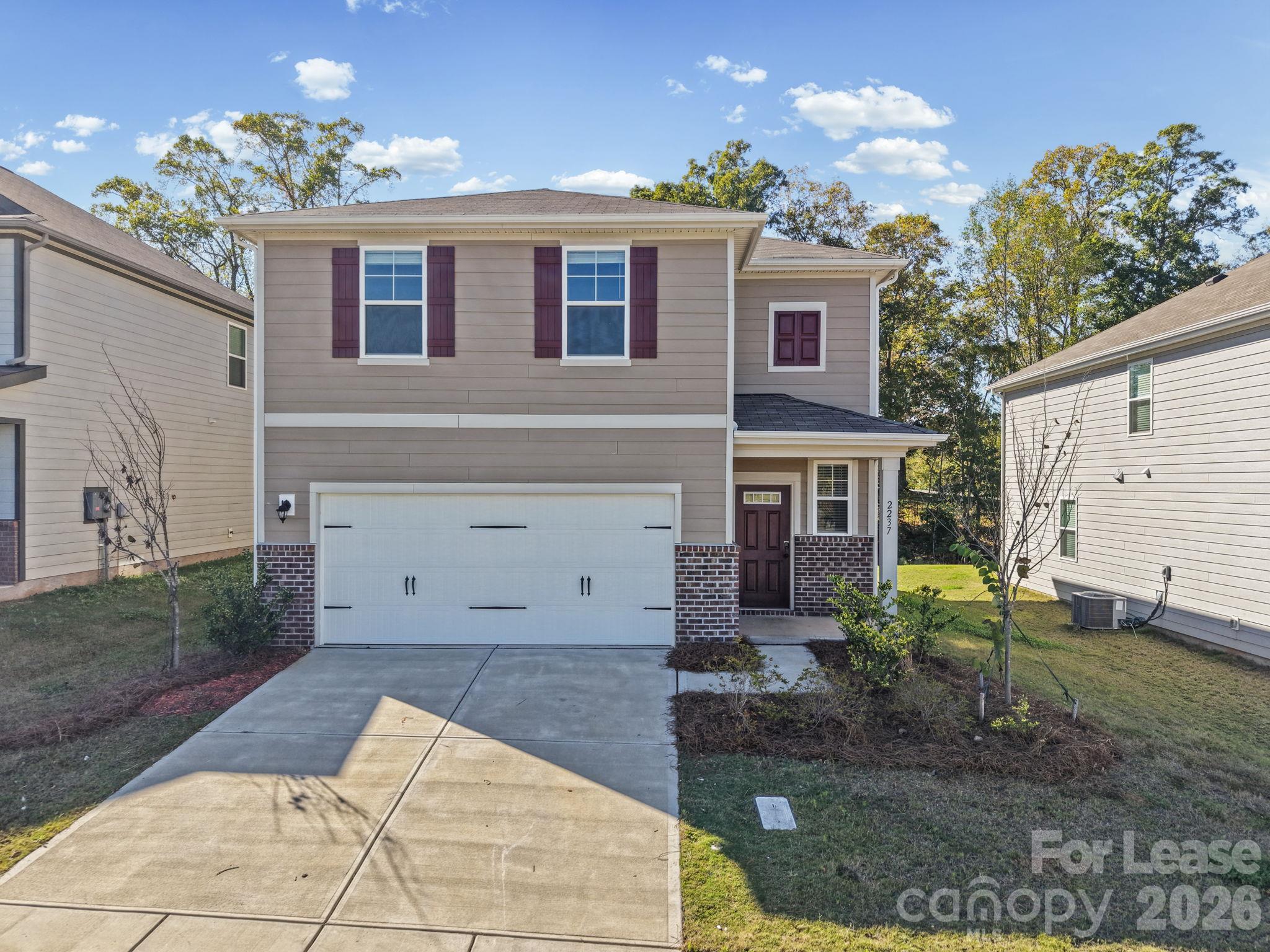 2237 Blue Sky Meadows Drive Property Photo 1