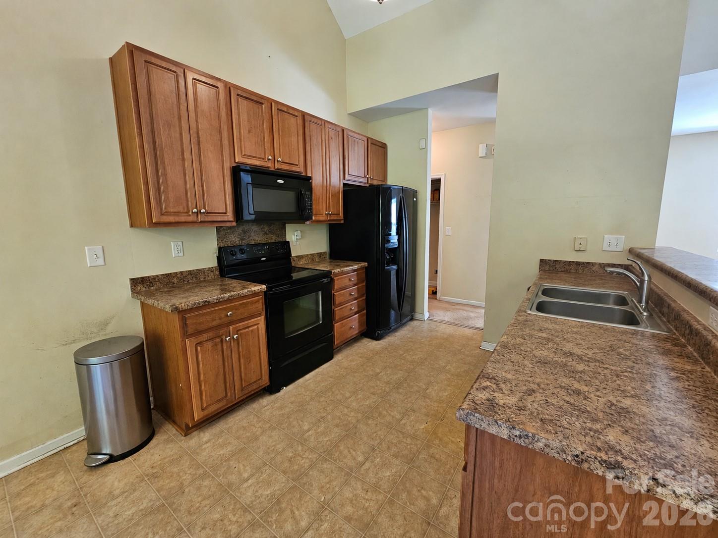 121 Loram Road Property Photo 8
