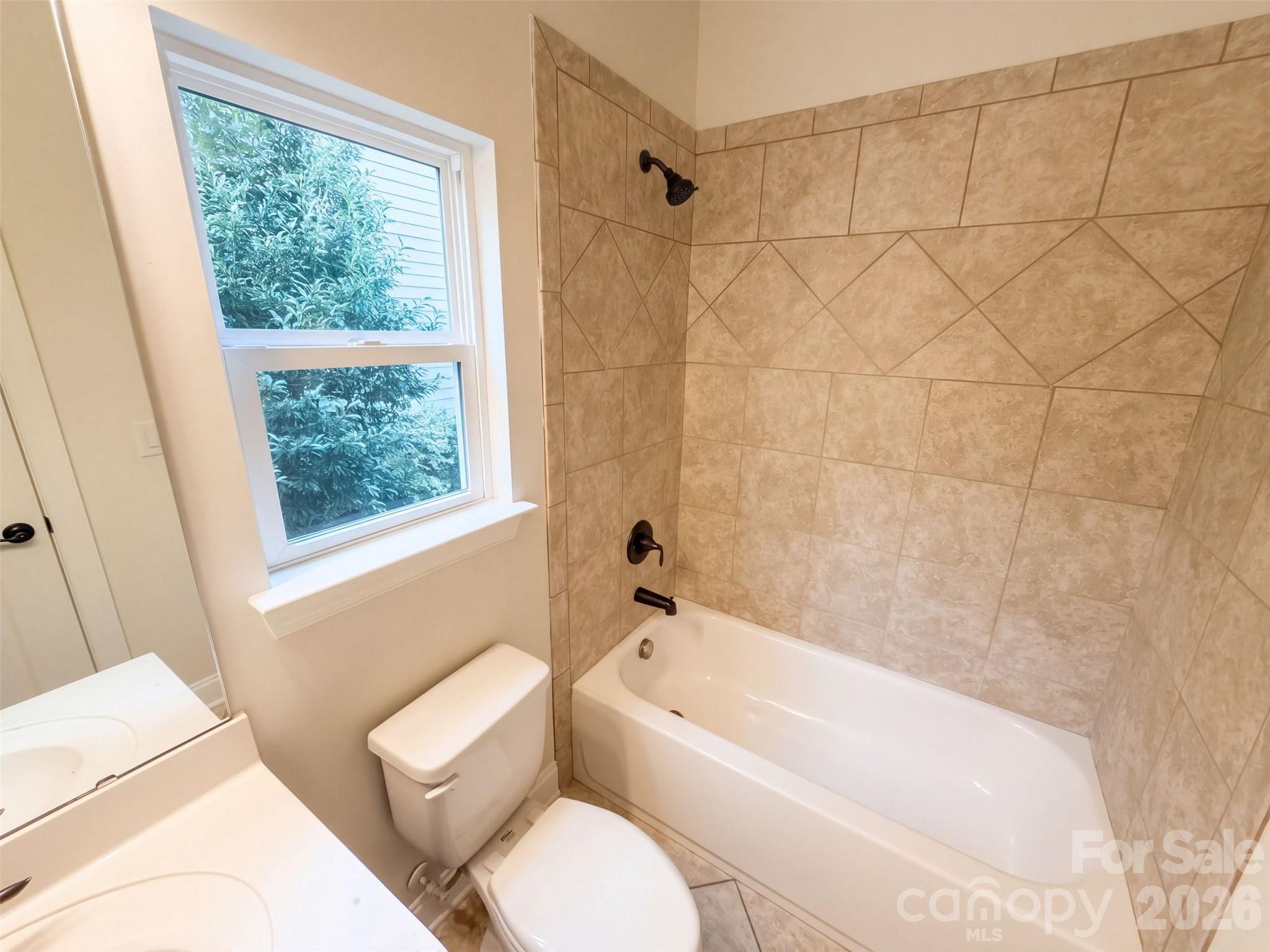 2530 Logan Caroline Lane Property Photo 27