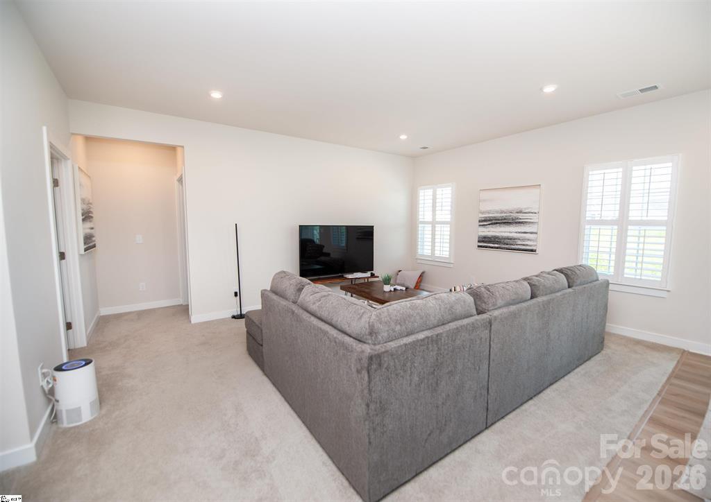 912 Bernstein Avenue Property Photo 4
