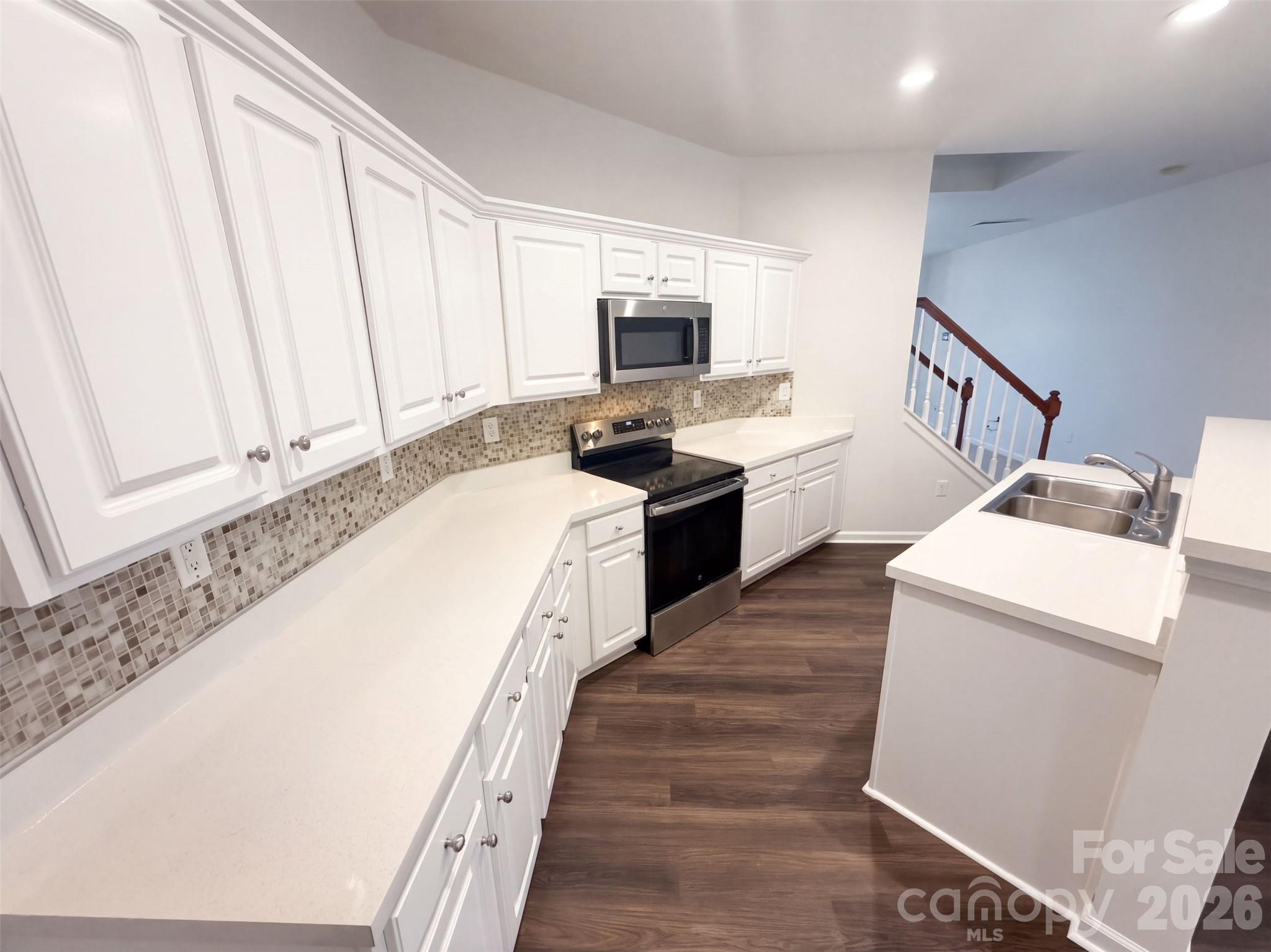 5005 Manchineel Lane Property Photo 6