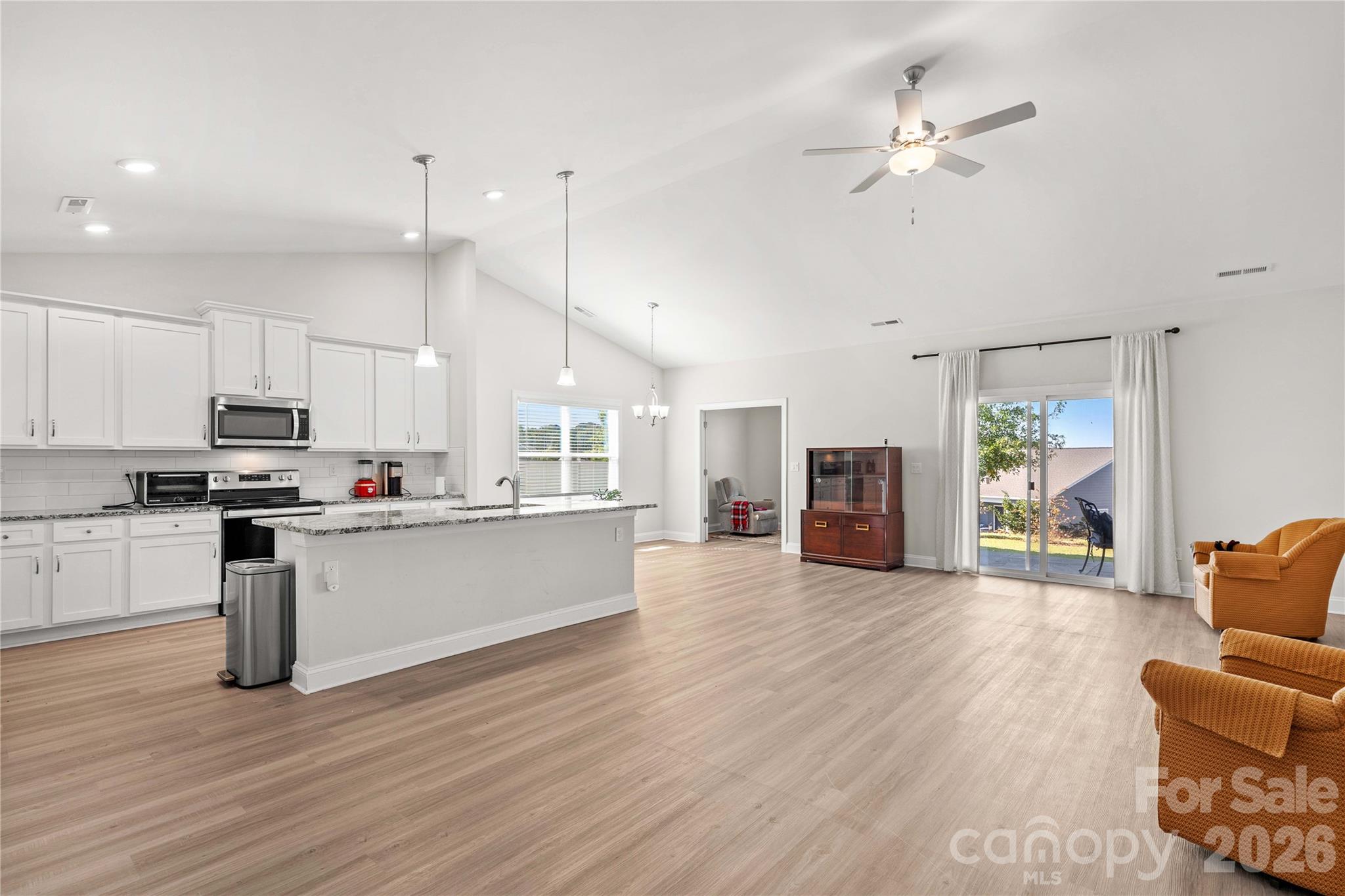 123 Tanner Loop Property Photo 7