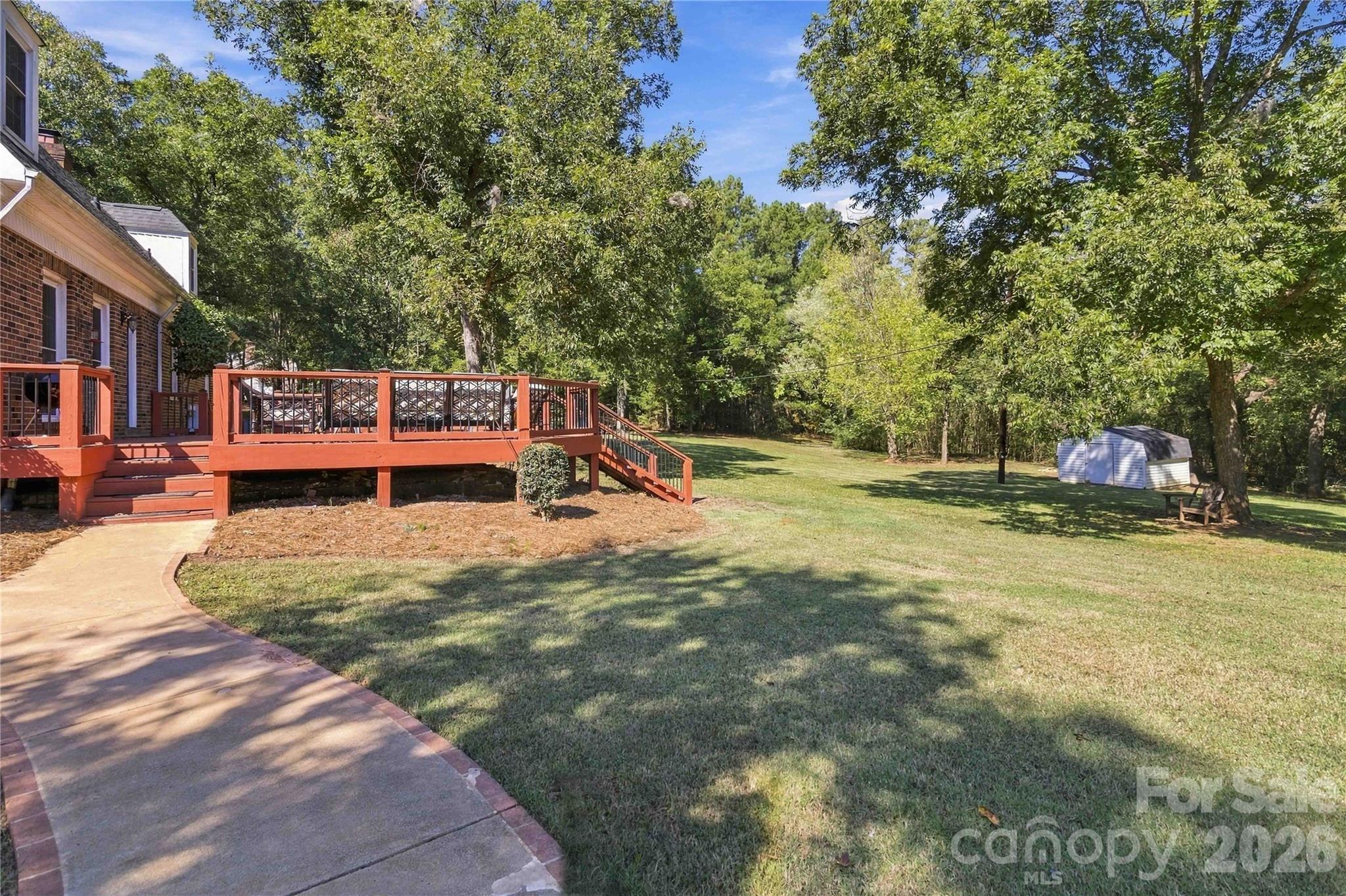 1247 Trailstream Drive Property Photo 33