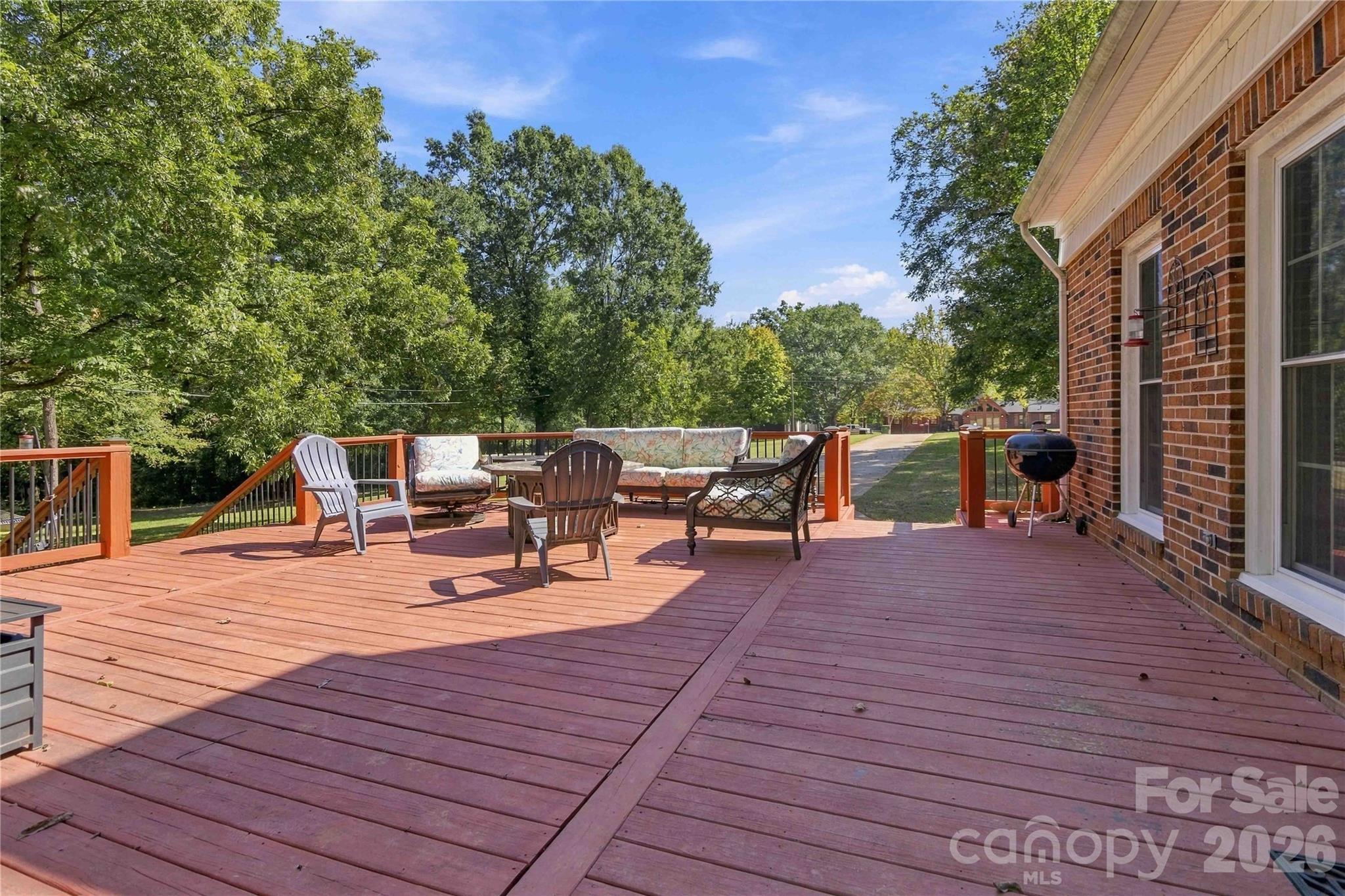 1247 Trailstream Drive Property Photo 34