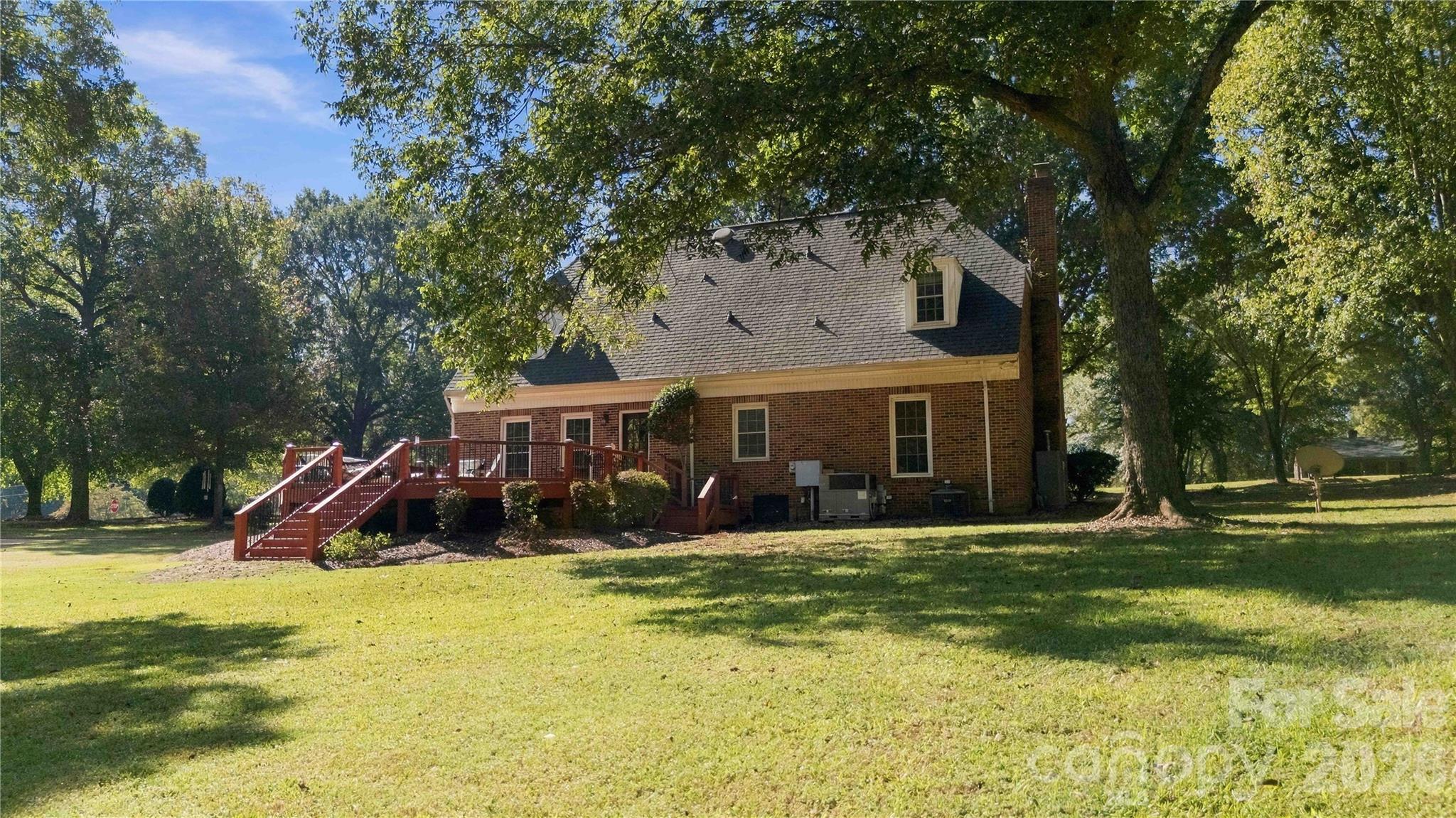 1247 Trailstream Drive Property Photo 36