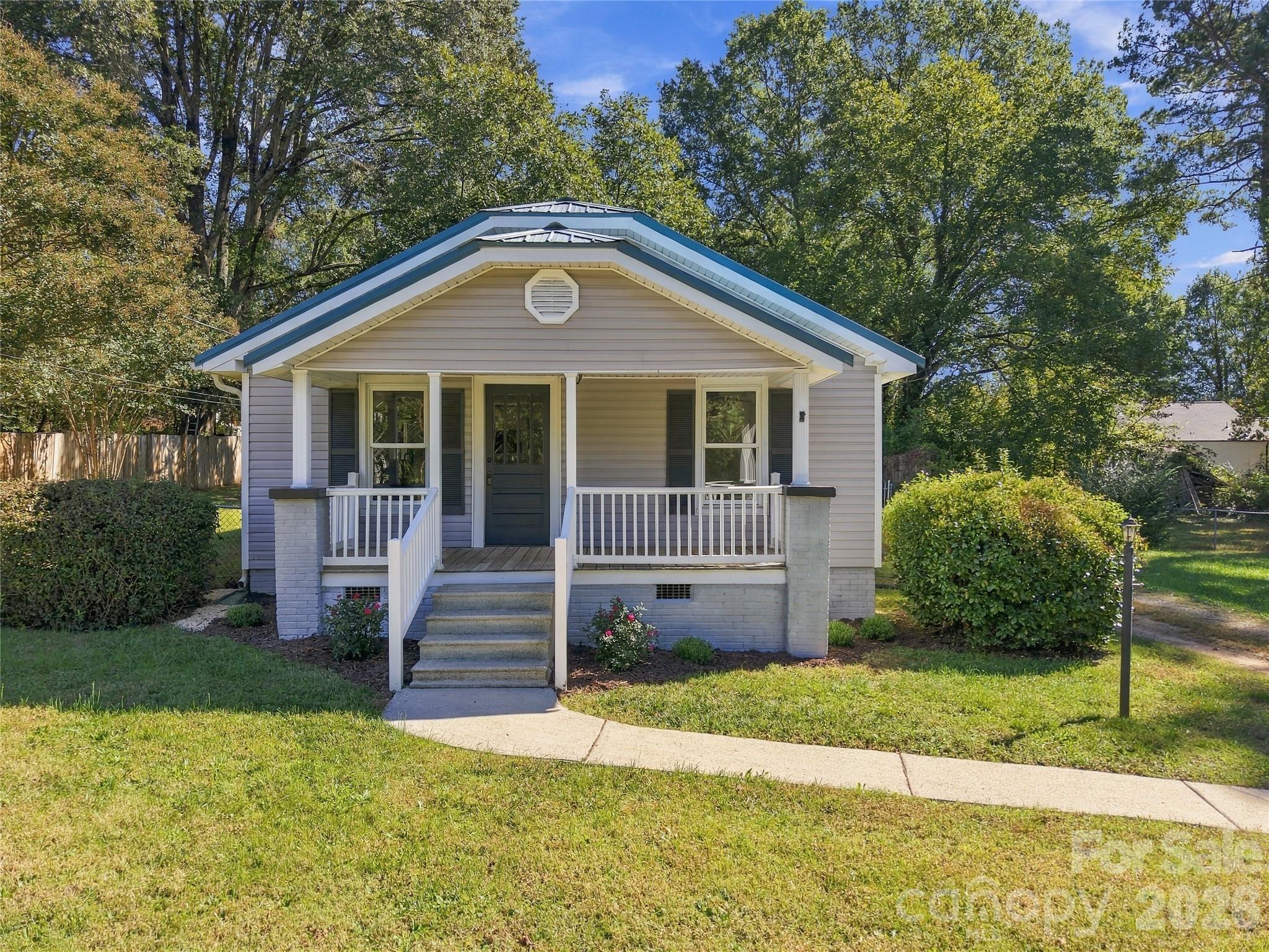 1806 W A Street Property Photo 1