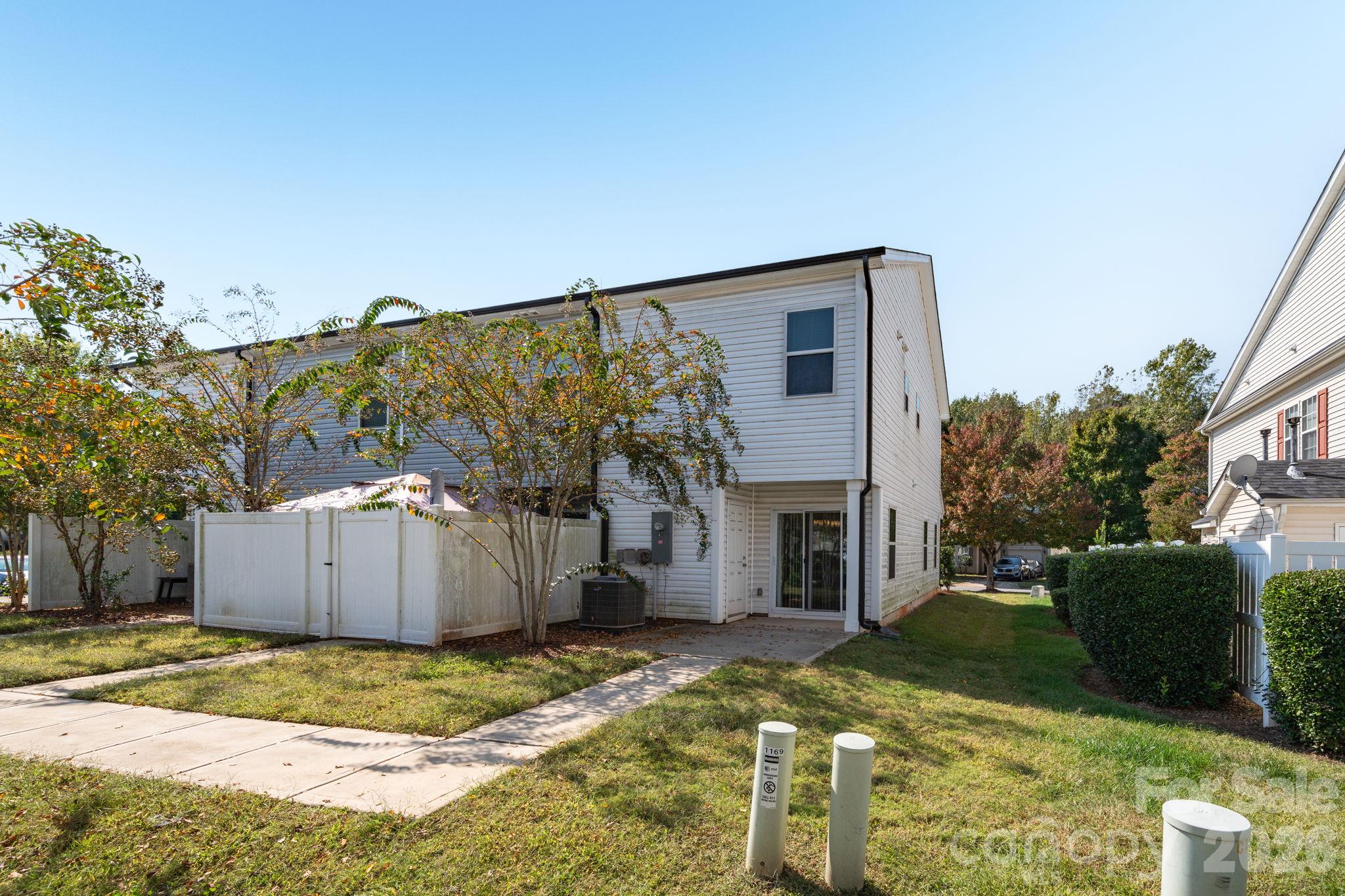1157 Triece Lane Property Photo 26