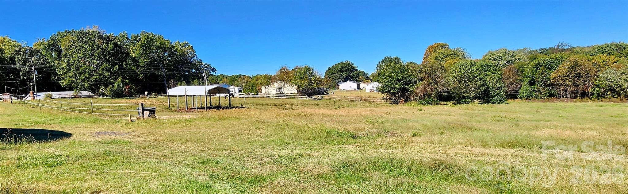 702 Ike Lynch Road Property Photo 2