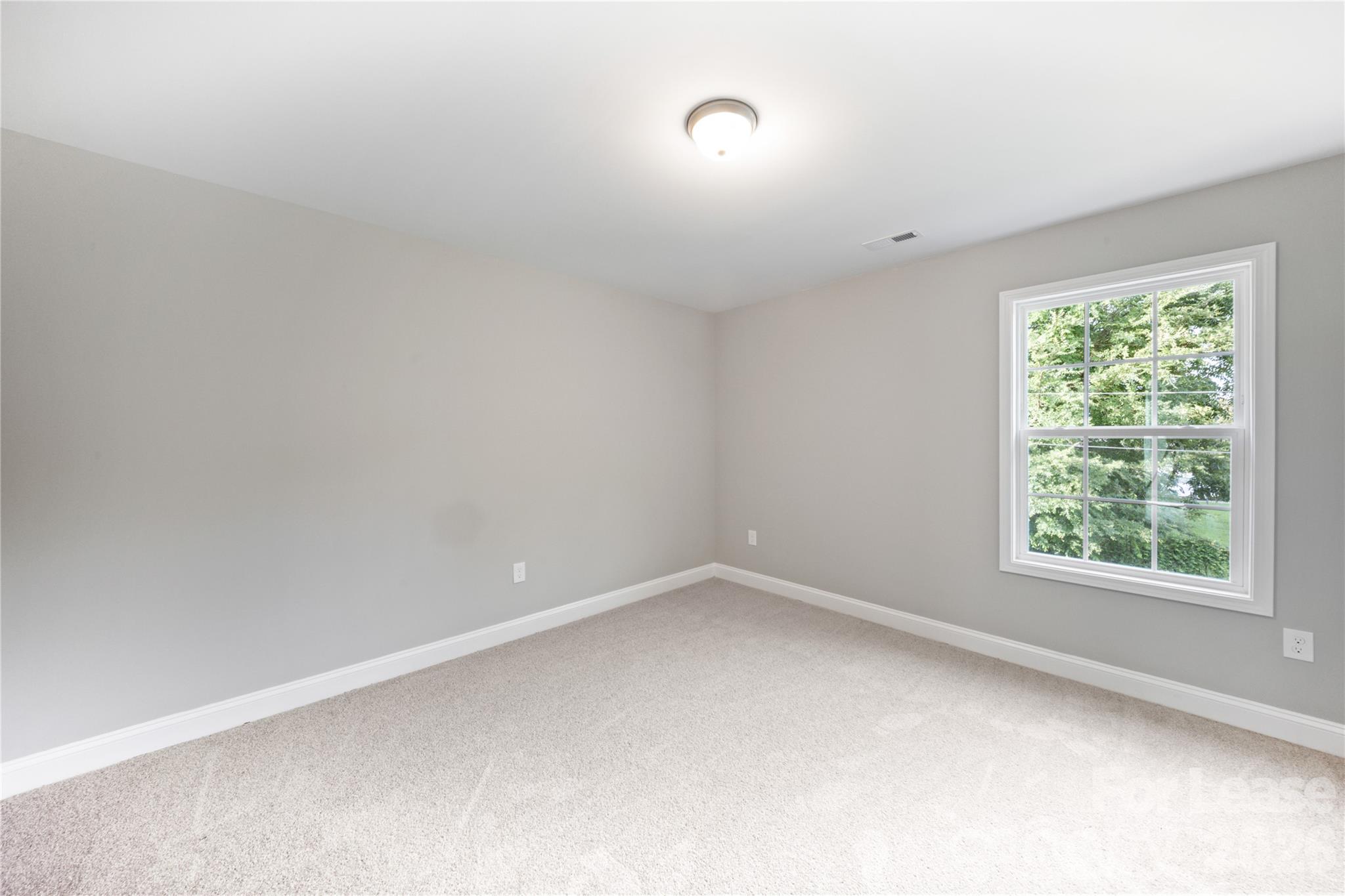 2700 Ridge Avenue Property Photo 9