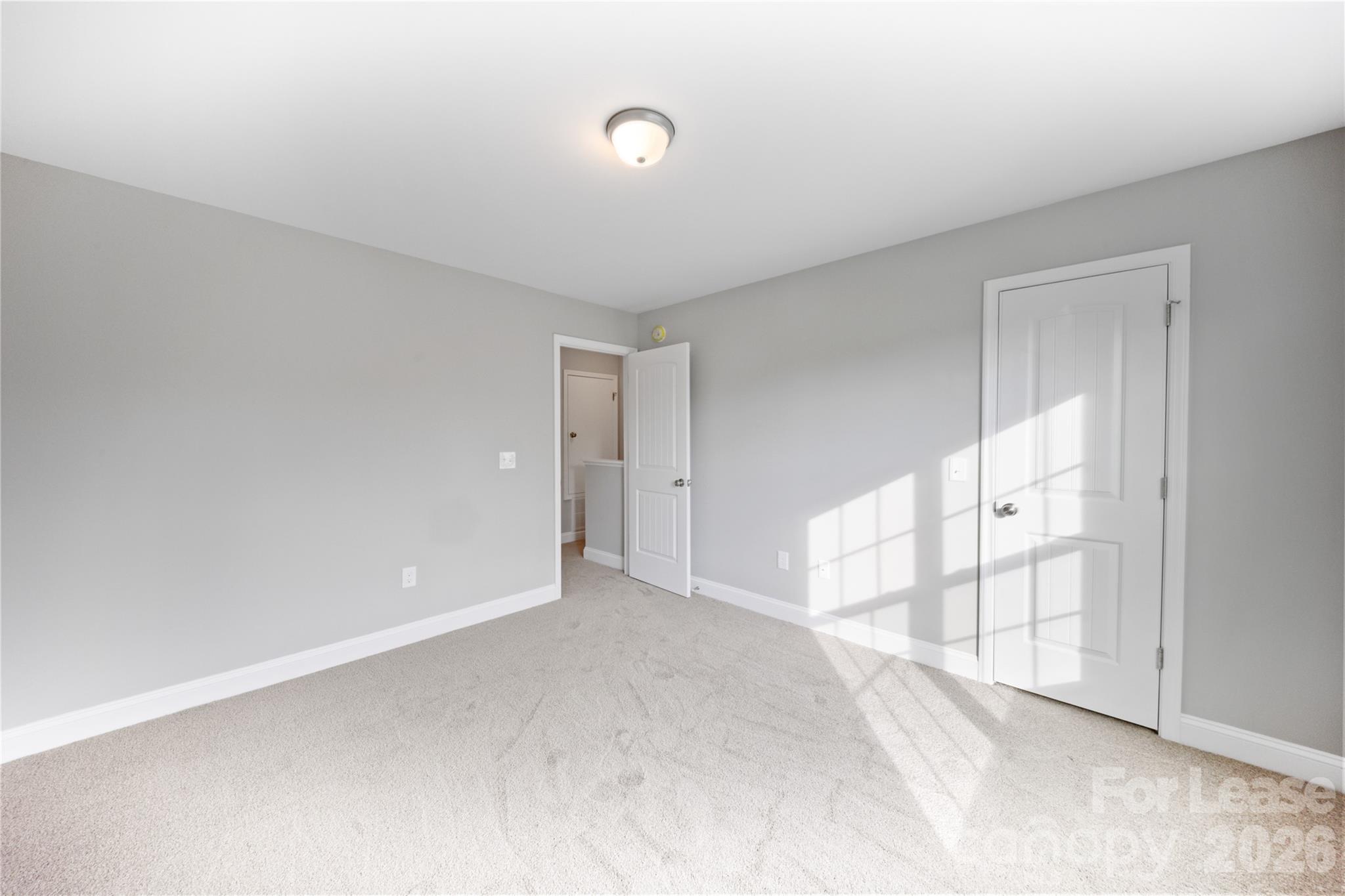 2700 Ridge Avenue Property Photo 12
