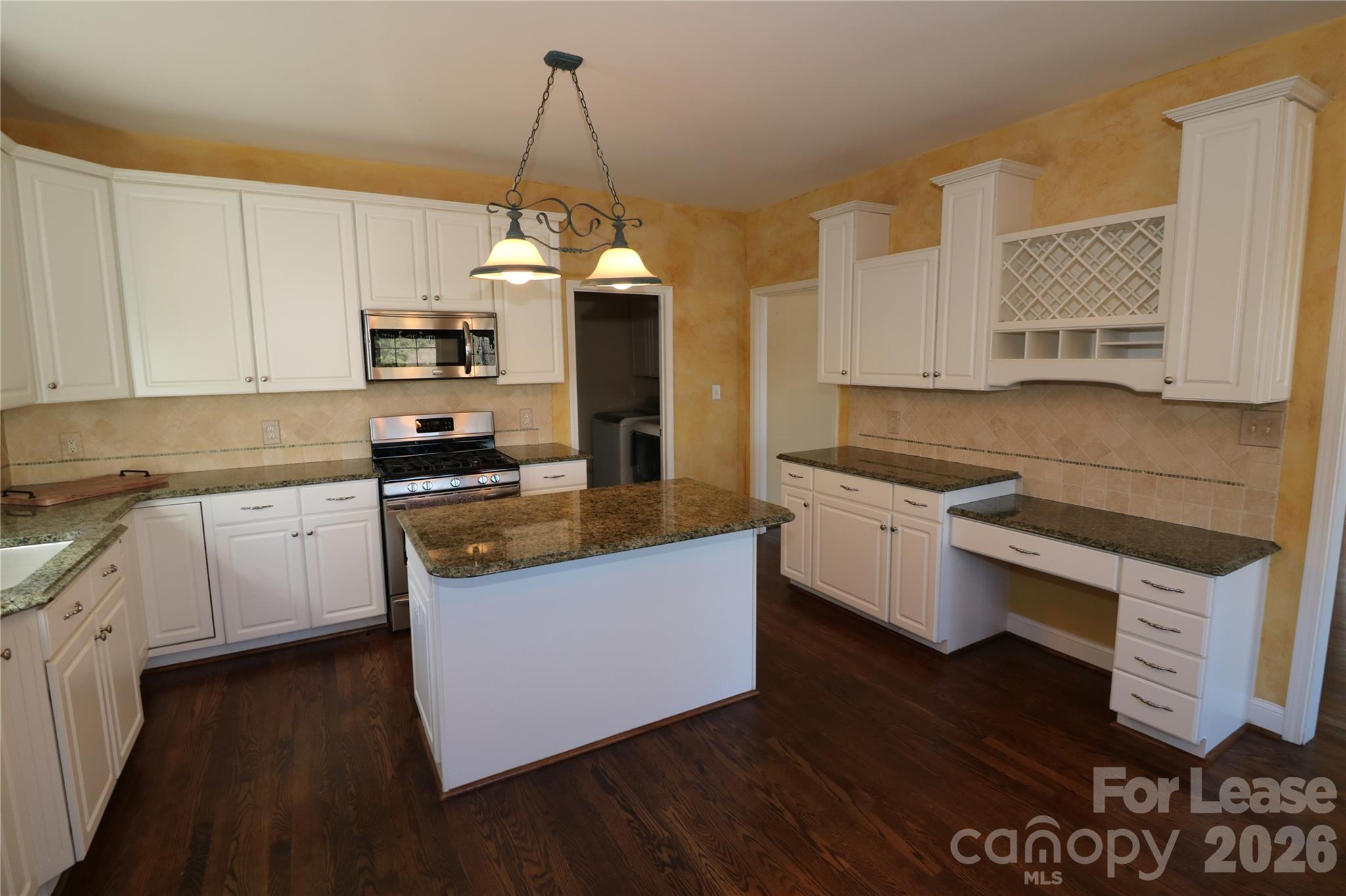 7710 Ninth Fairway Lane Property Photo 6