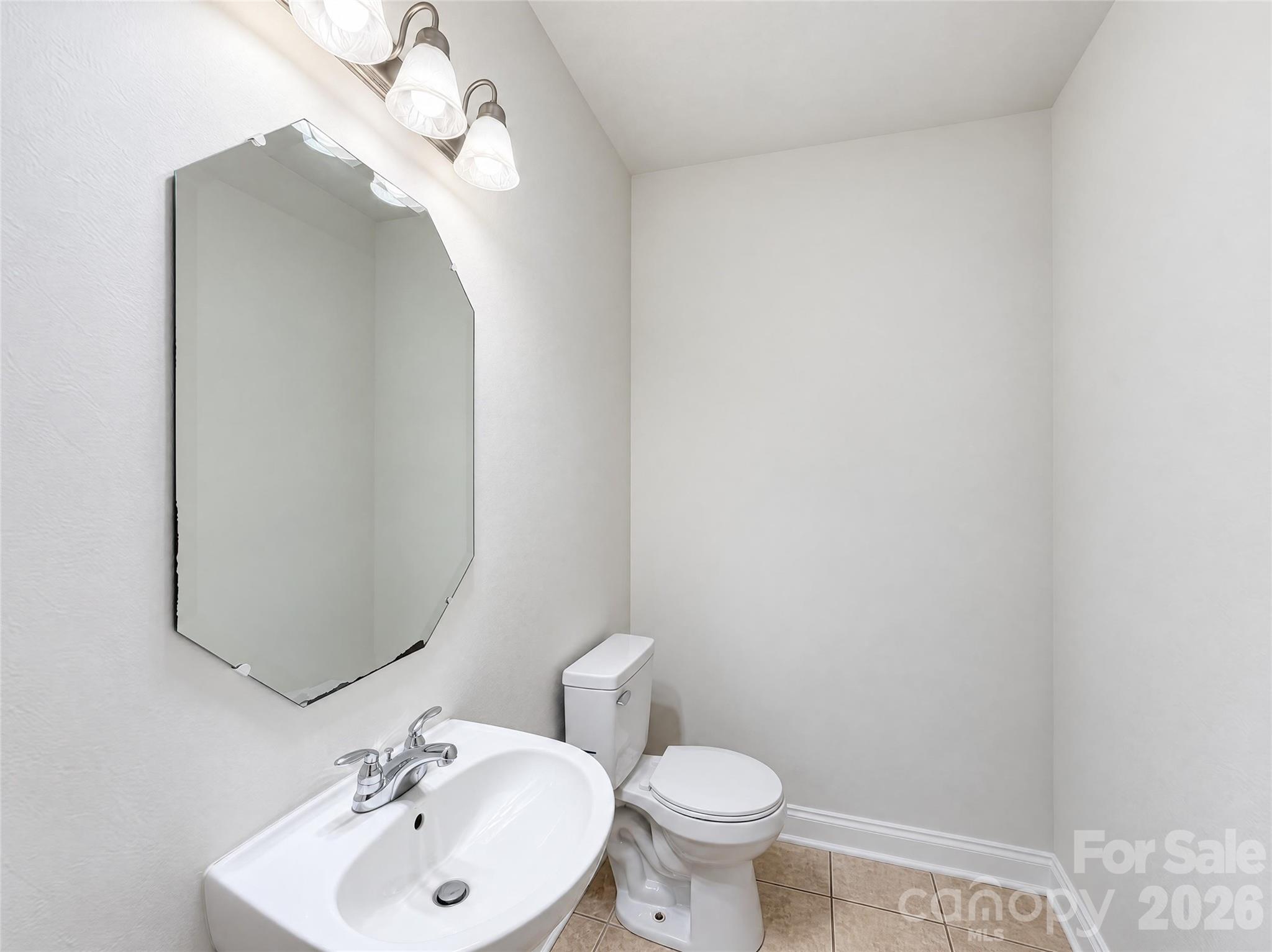 229 Delview Drive Property Photo 9