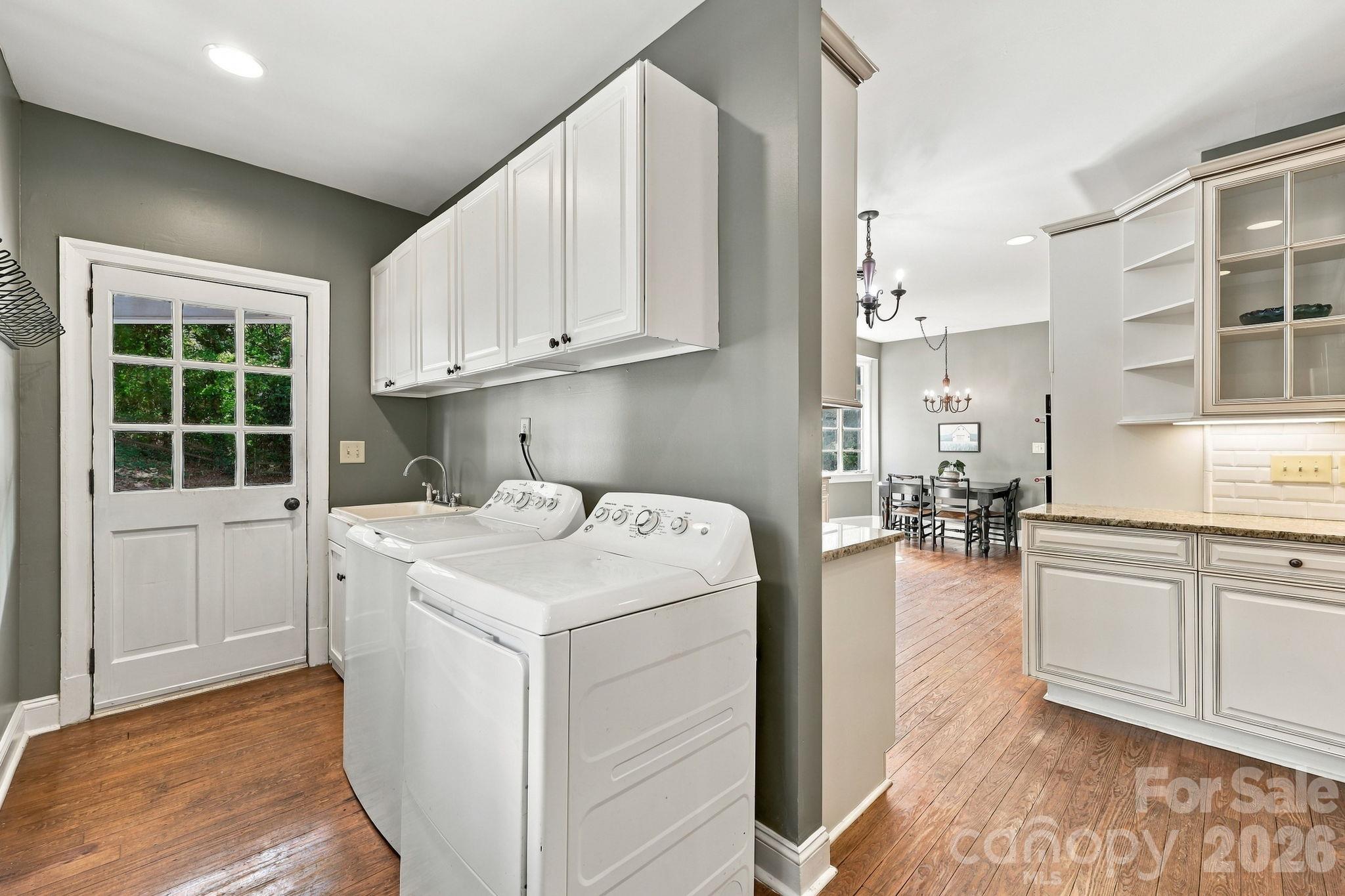 259 Sunset Street Property Photo 9