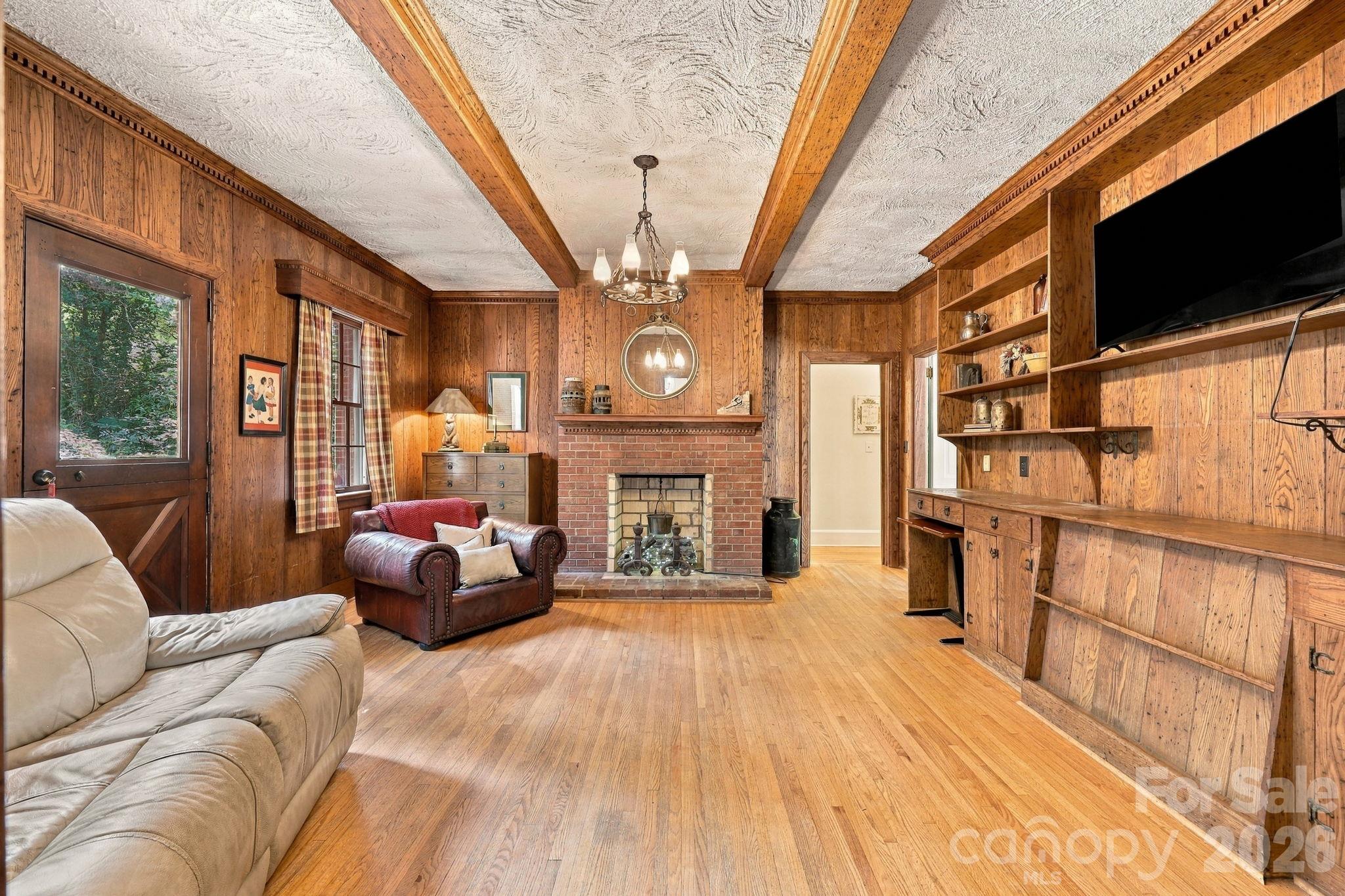 259 Sunset Street Property Photo 15