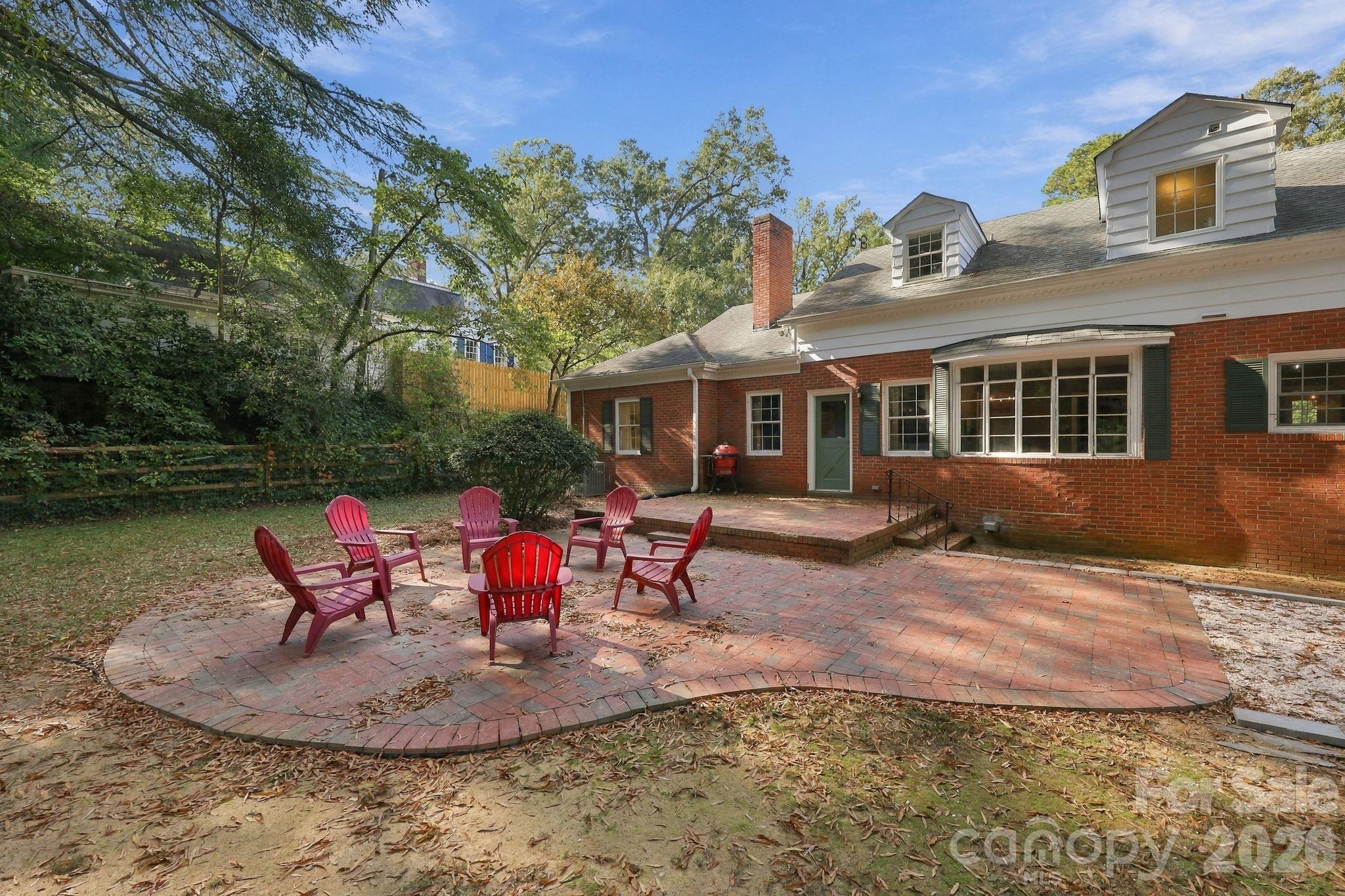 259 Sunset Street Property Photo 26