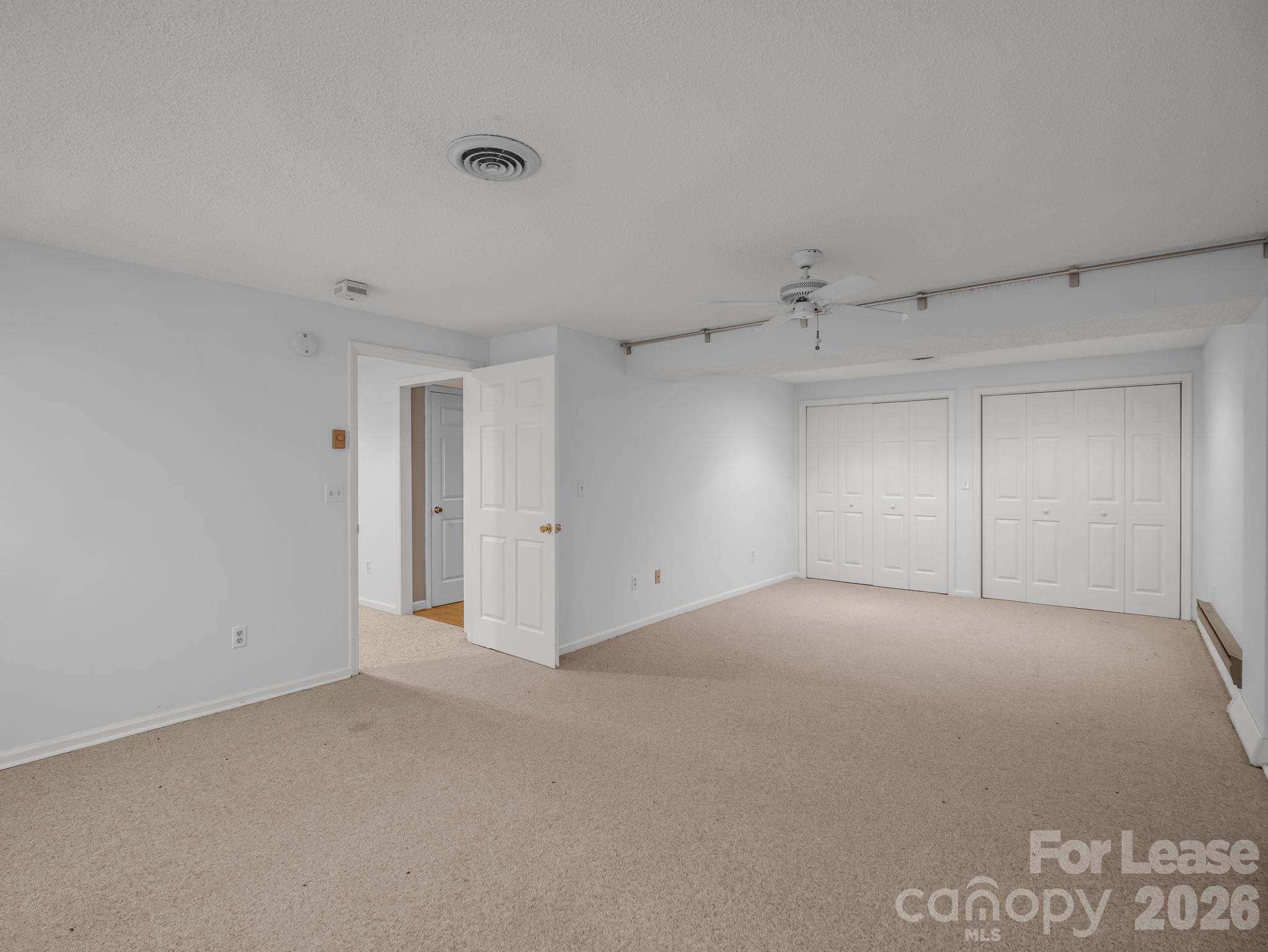 335 Melrose Avenue 111 Property Photo 39