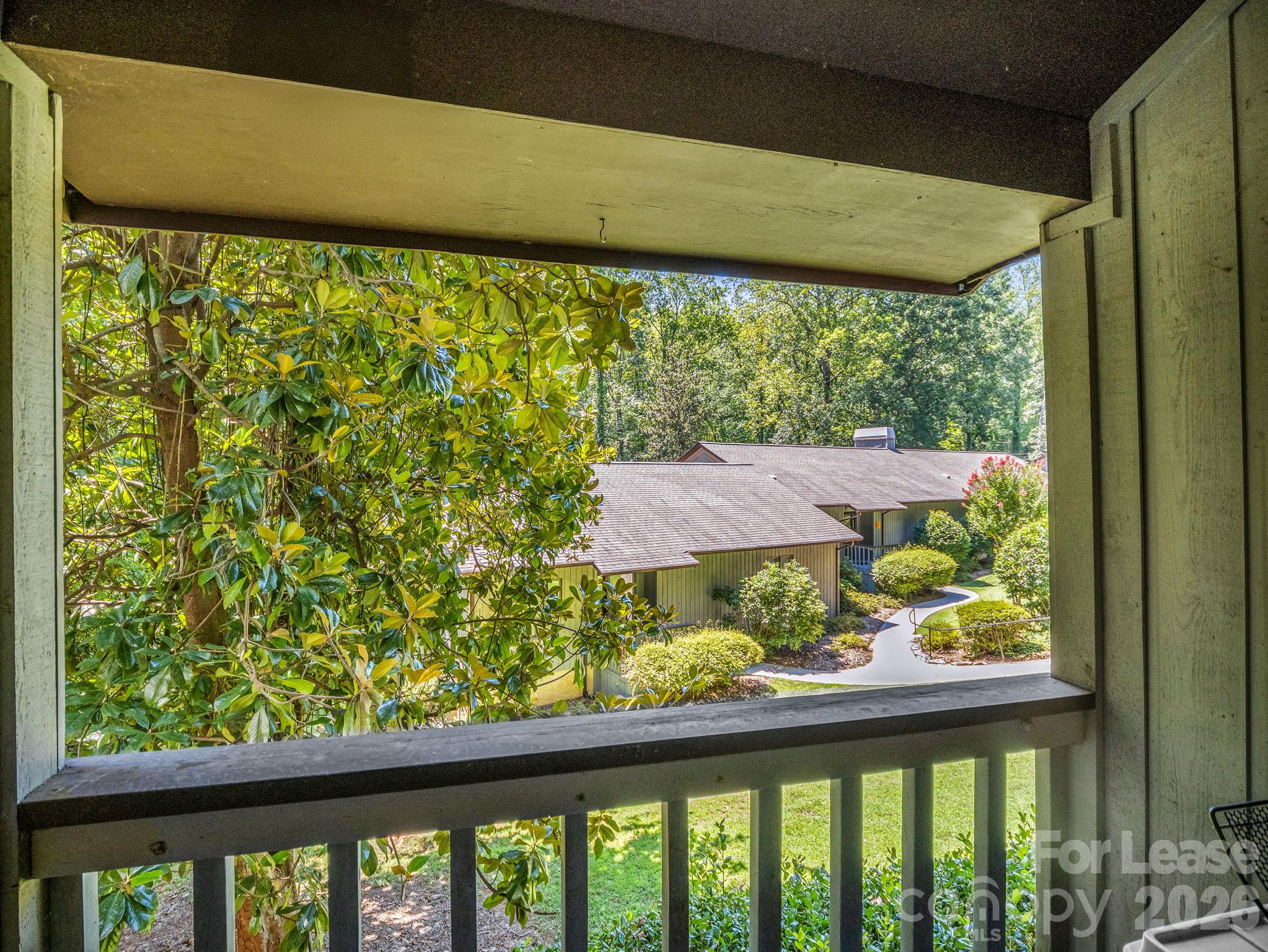335 Melrose Avenue 111 Property Photo 42