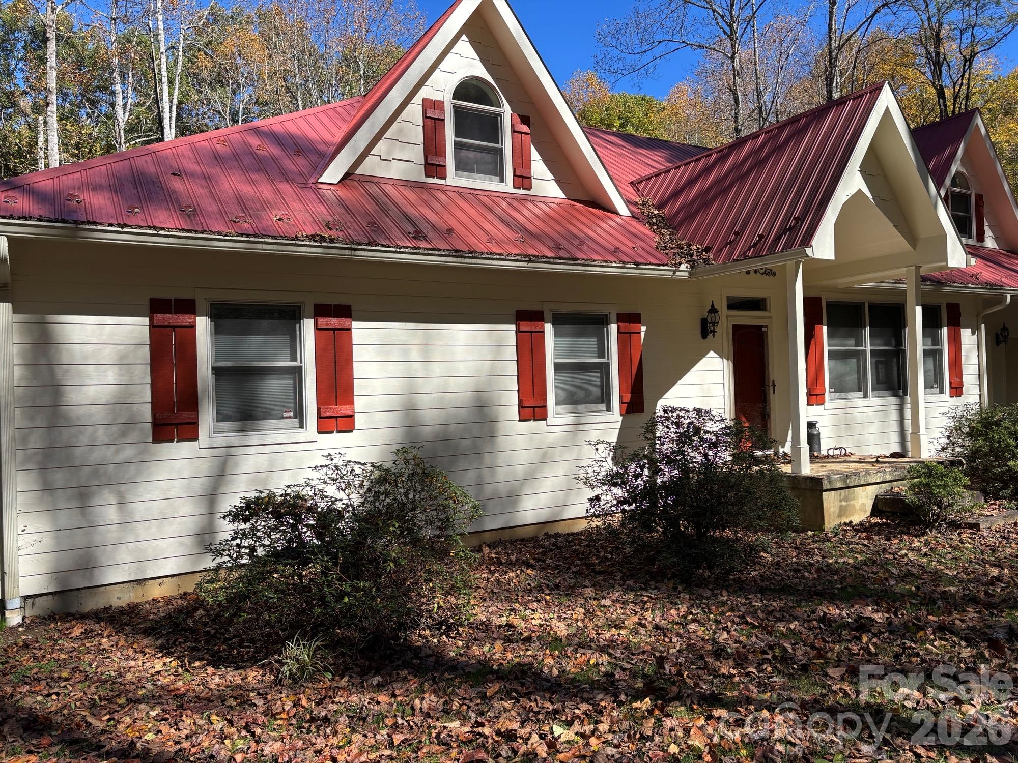 1661 Mckinney Mine Road Property Photo 1