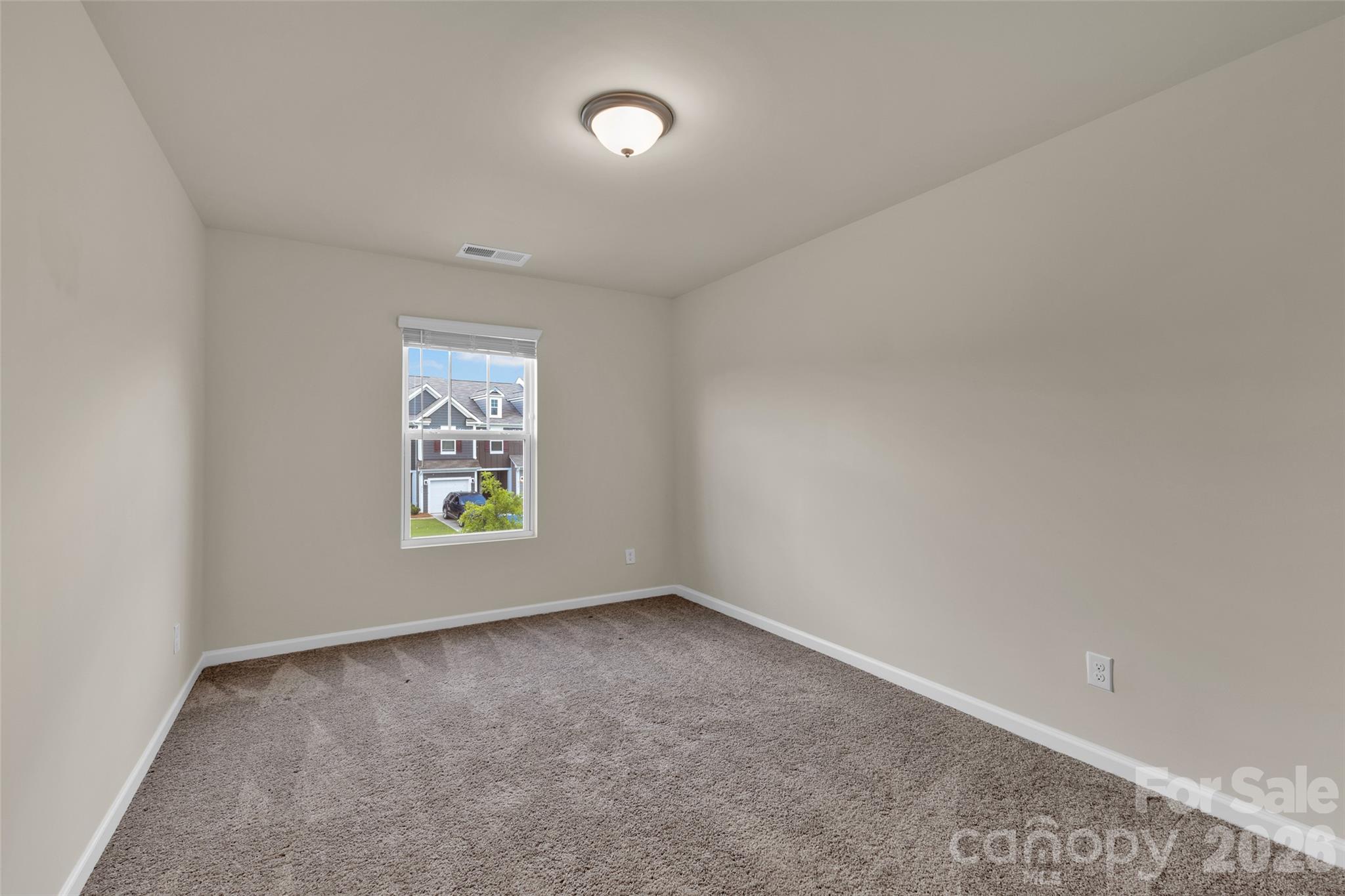 2777 Nw Yeager Drive Property Photo 16