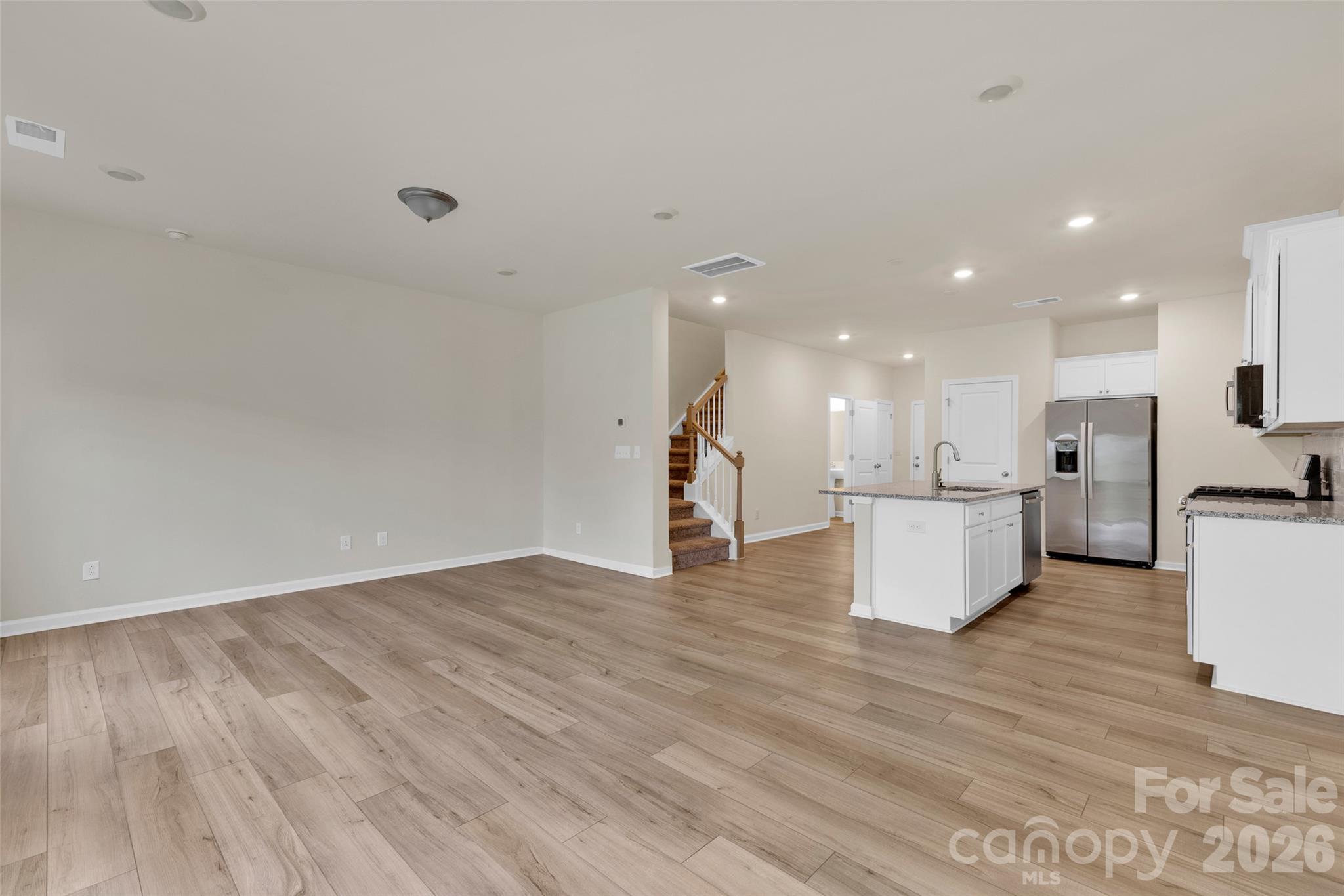 2777 Nw Yeager Drive Property Photo 23