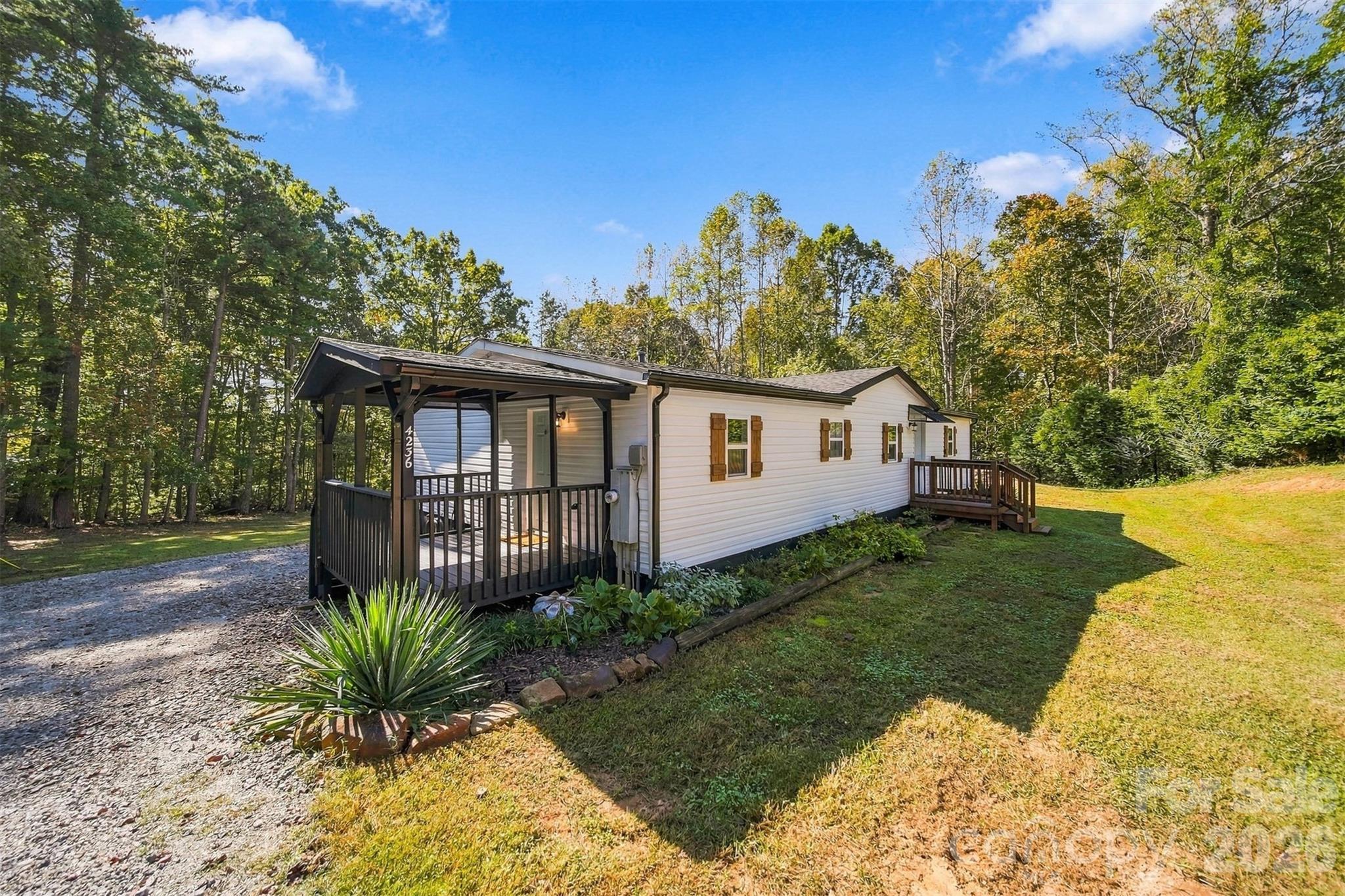 4236 Piney Road Property Photo 2