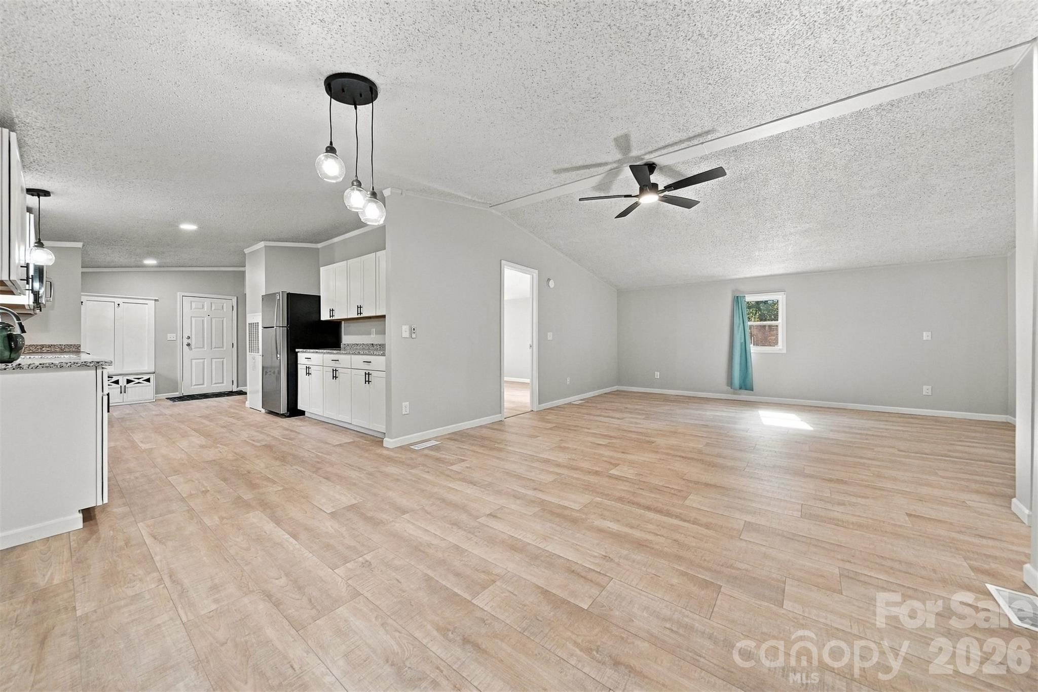 4236 Piney Road Property Photo 4