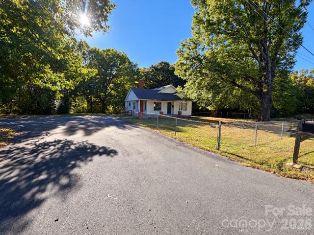 2301 N Nc 16 Highway Property Photo 3