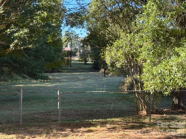2301 N Nc 16 Highway Property Photo 11