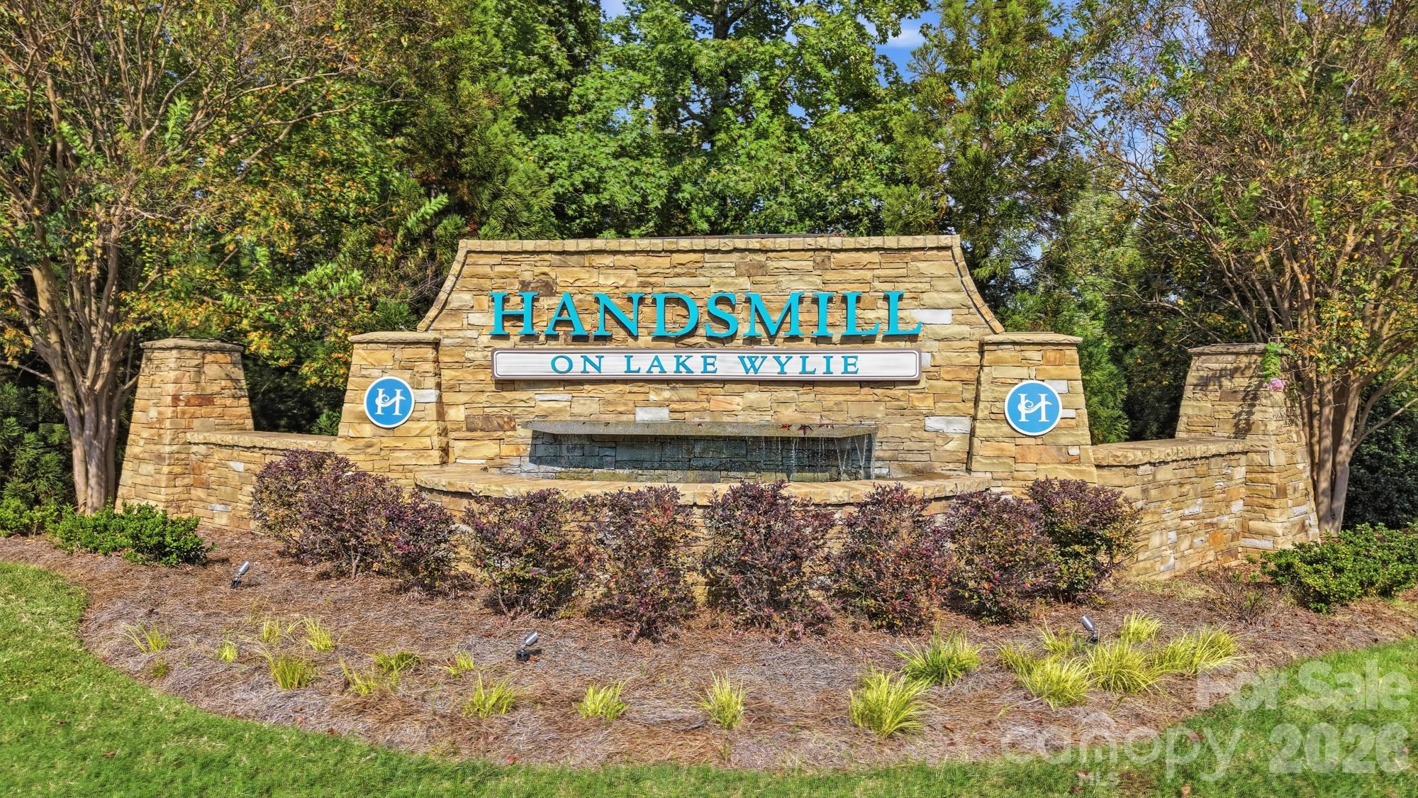 1138 Streamside Lane Property Photo 2