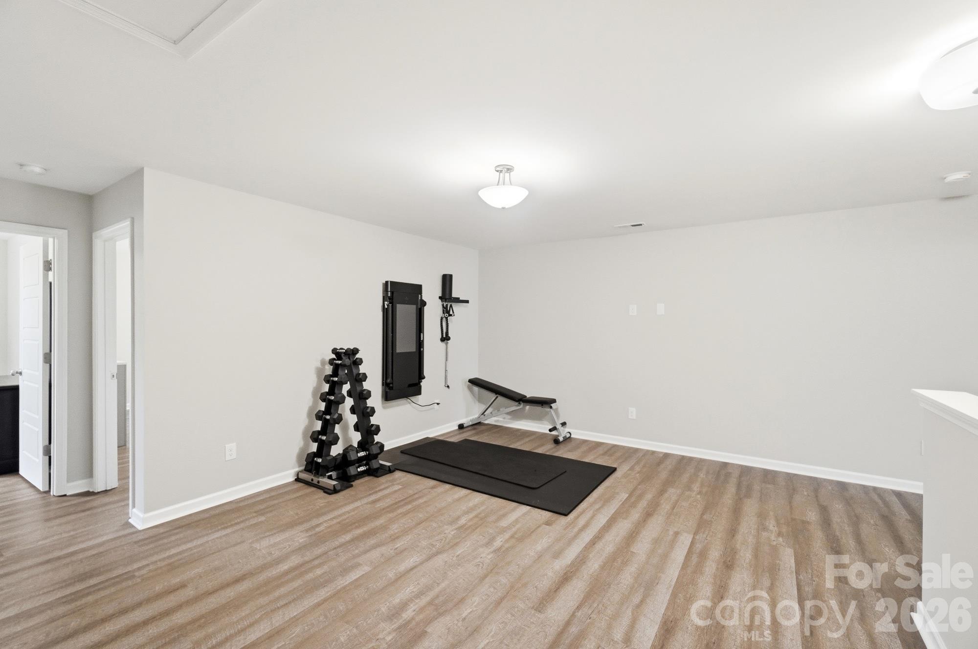 1138 Streamside Lane Property Photo 29