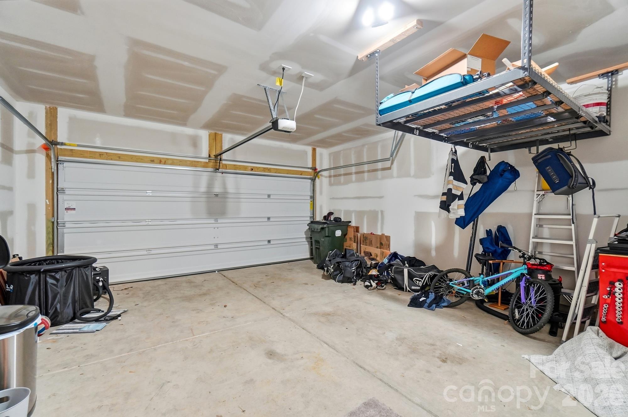 1138 Streamside Lane Property Photo 33
