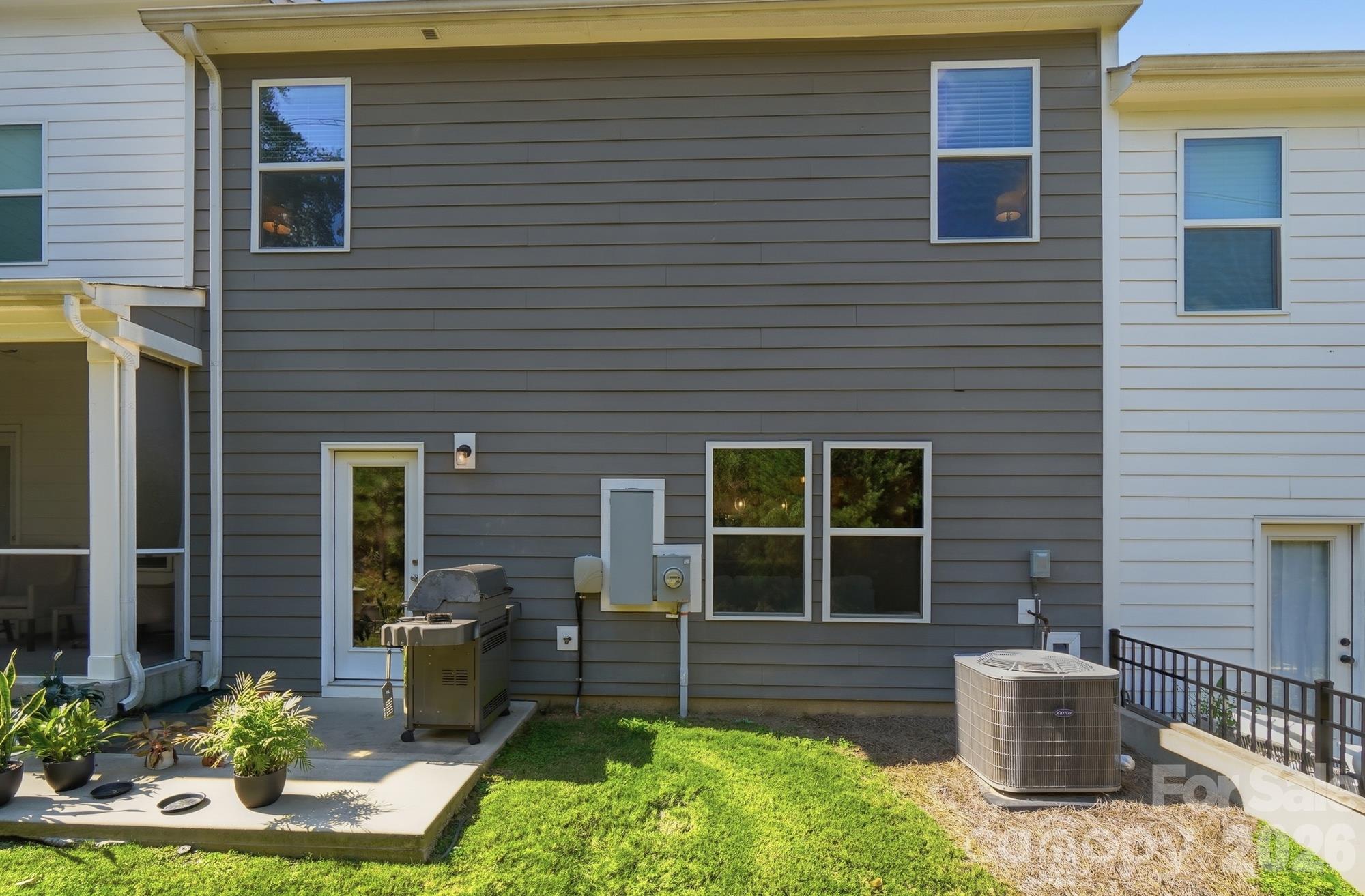 1138 Streamside Lane Property Photo 37