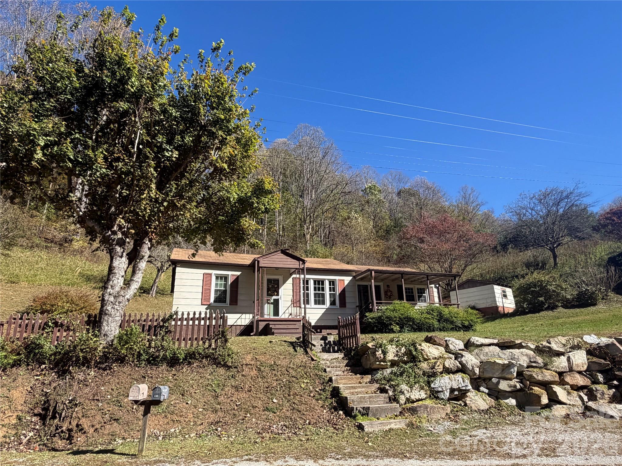 338 Sweet Creek Road Property Photo 1
