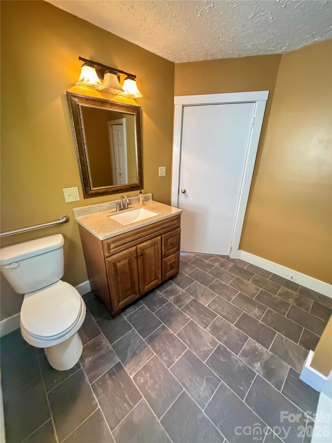 338 Sweet Creek Road Property Photo 6
