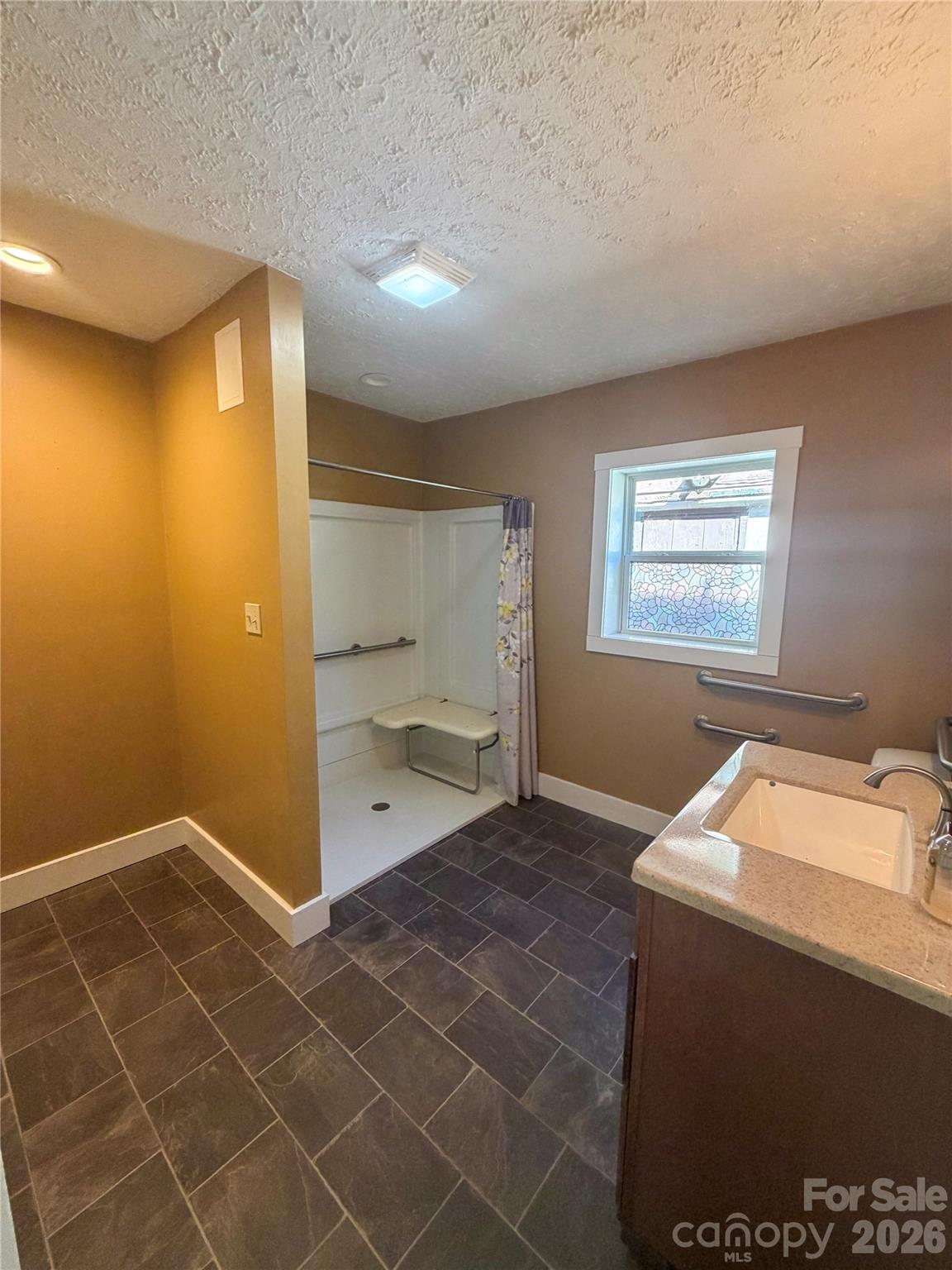 338 Sweet Creek Road Property Photo 7