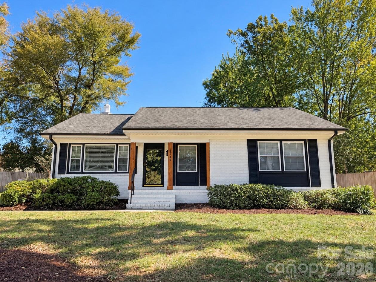 4809 Walden Court Property Photo 1